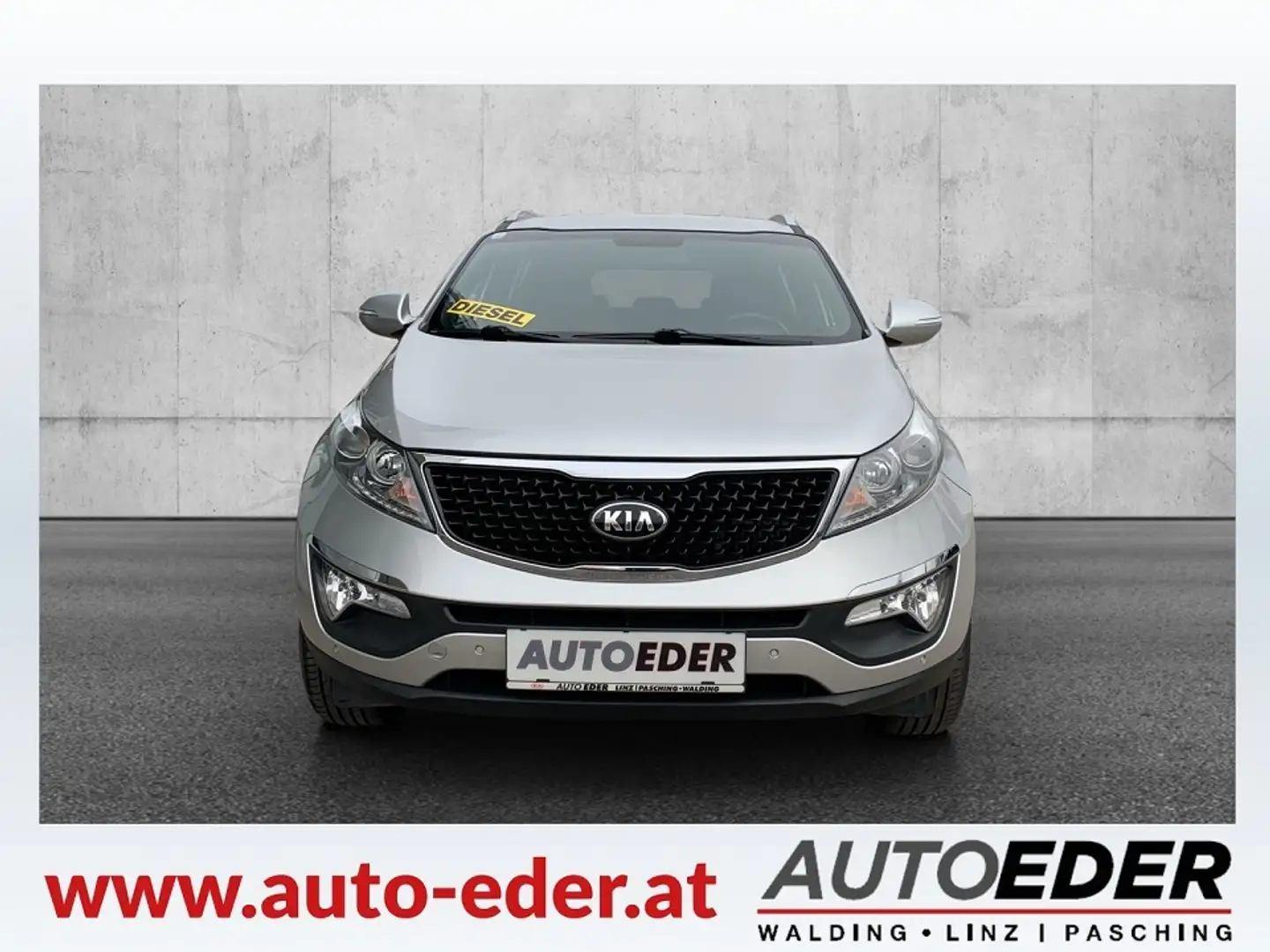 Kia Sportage 20 Jahre Edition 1,7 CRDi 2WD ISG Silber - 2