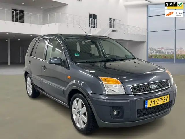 Ford Fusion 1.6-16V Futura|AUT|UNIEK LAGE KM MET NAP|TOPSTAAT|