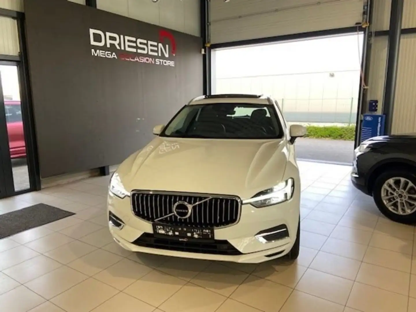 Volvo XC60 XC 60 T6 AWD RECHARGE  INSCR.  GPS/ CARPLAY / PANO Blanc - 2