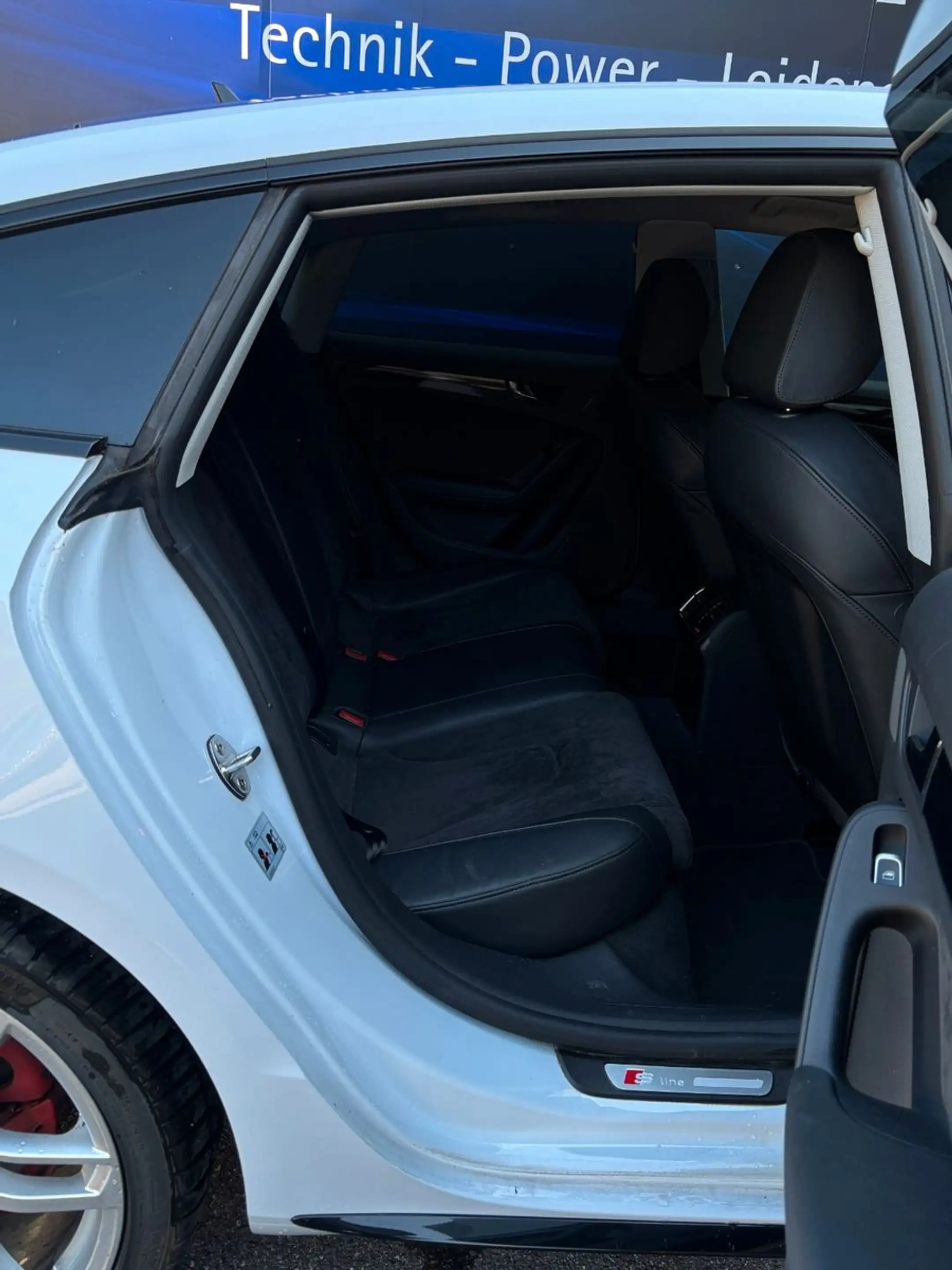 Audi A5 Sportback 2.0 TFSI quattro — photo 13