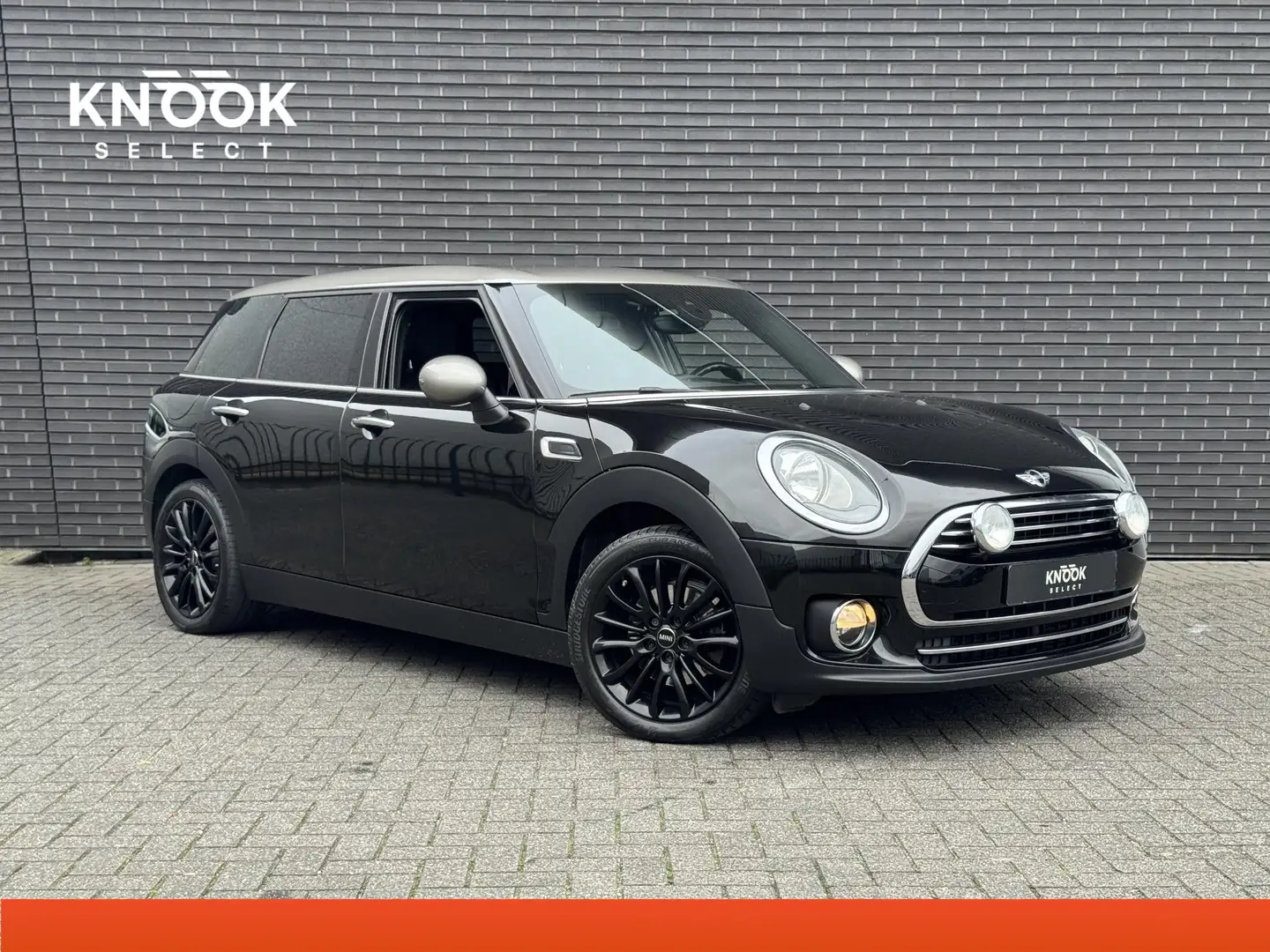 MINI Cooper Clubman 1.5 Pepper Noir - 1
