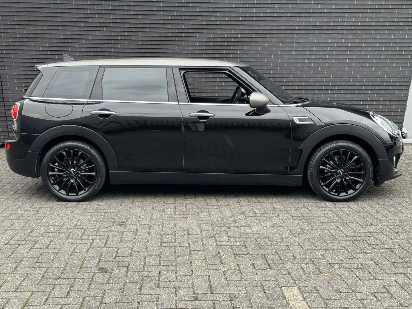 MINI Cooper Clubman 1.5 Pepper Noir - 2