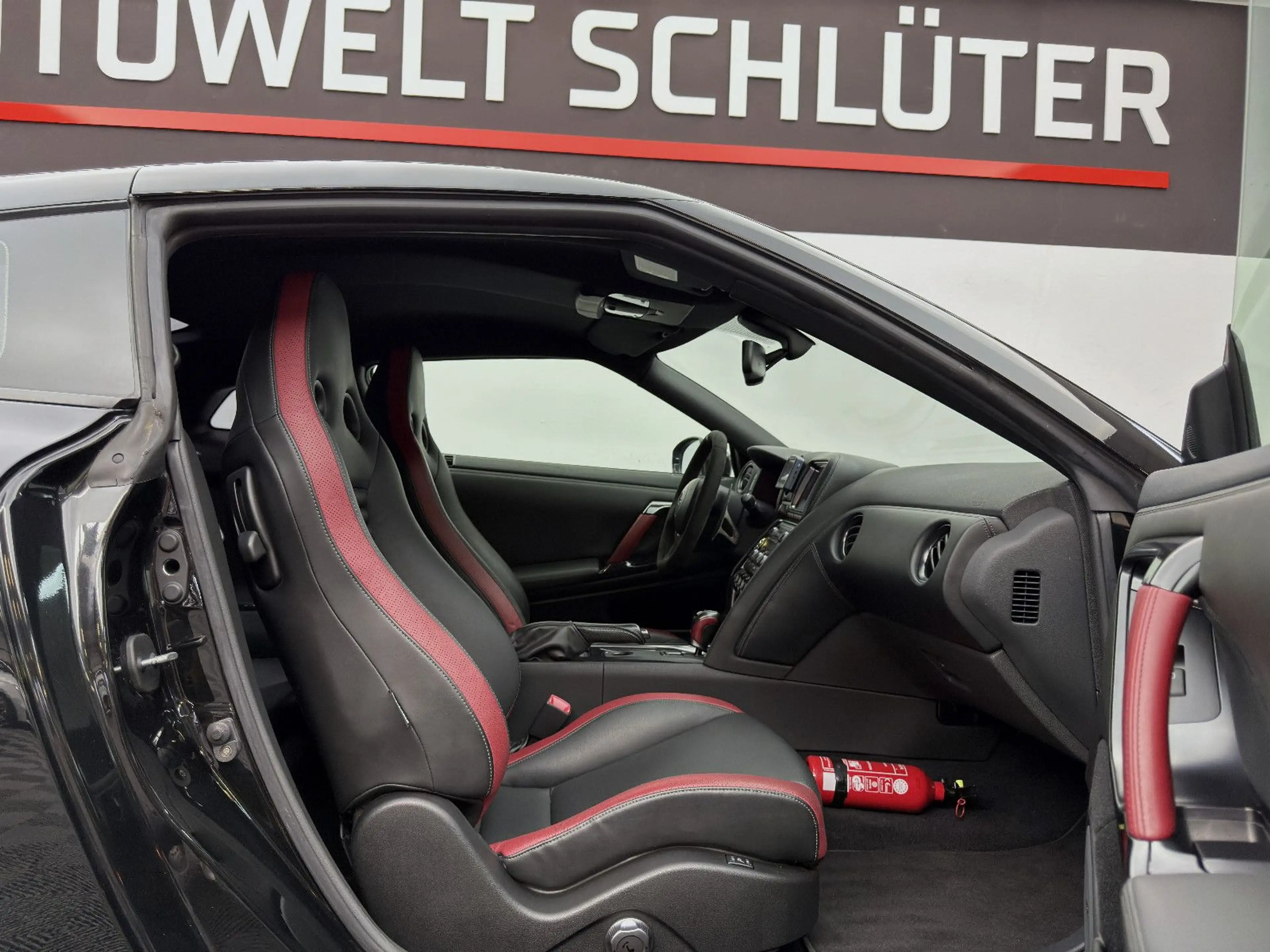 Nissan GT-R R35 Black Edition*Motor & Getriebe neu* — photo 13