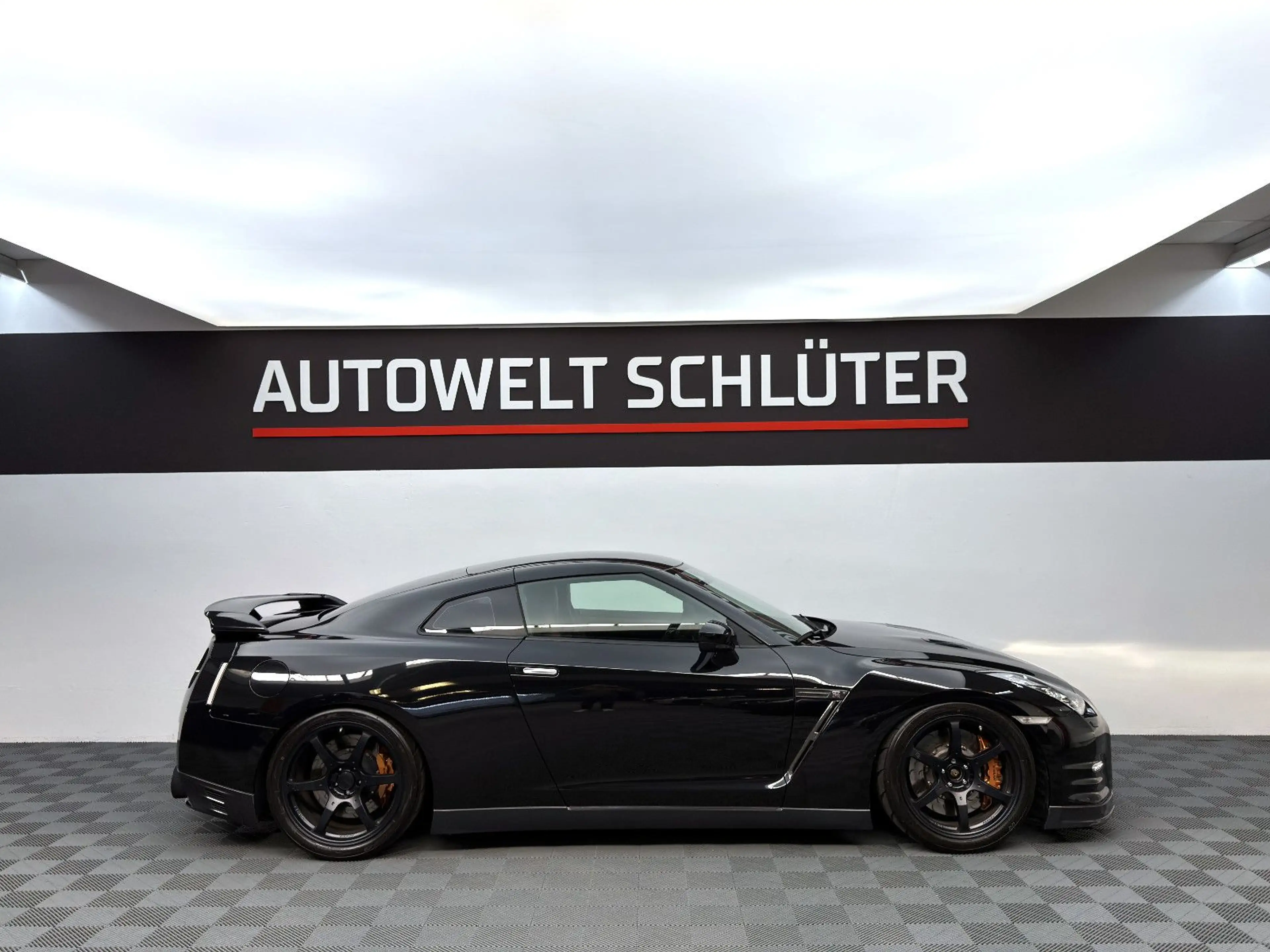 Nissan GT-R R35 Black Edition*Motor & Getriebe neu* — photo 15