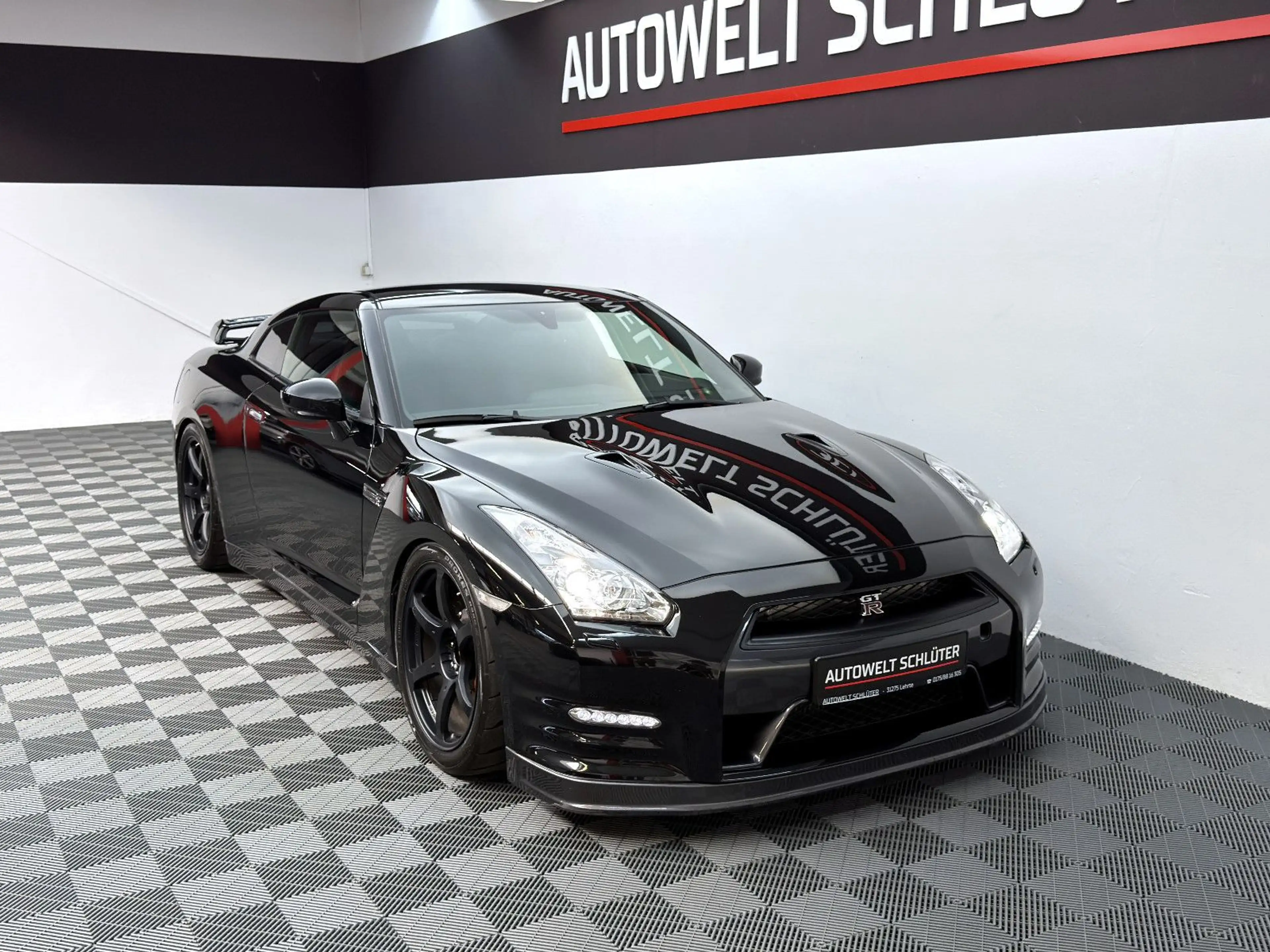 Nissan GT-R R35 Black Edition*Motor & Getriebe neu* — photo 14