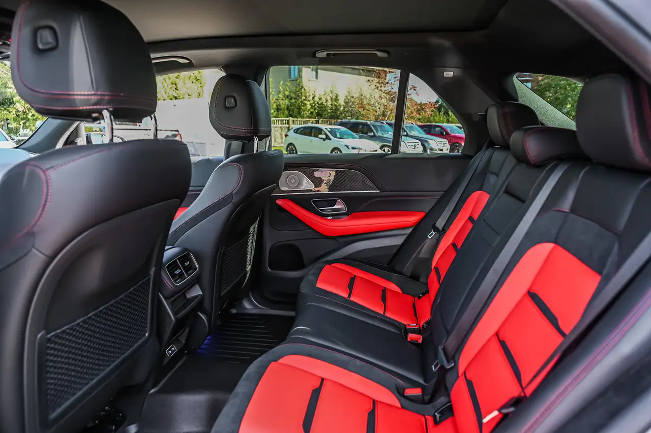 Mercedes-Benz GLE снимка Mercedes-Benz GLE