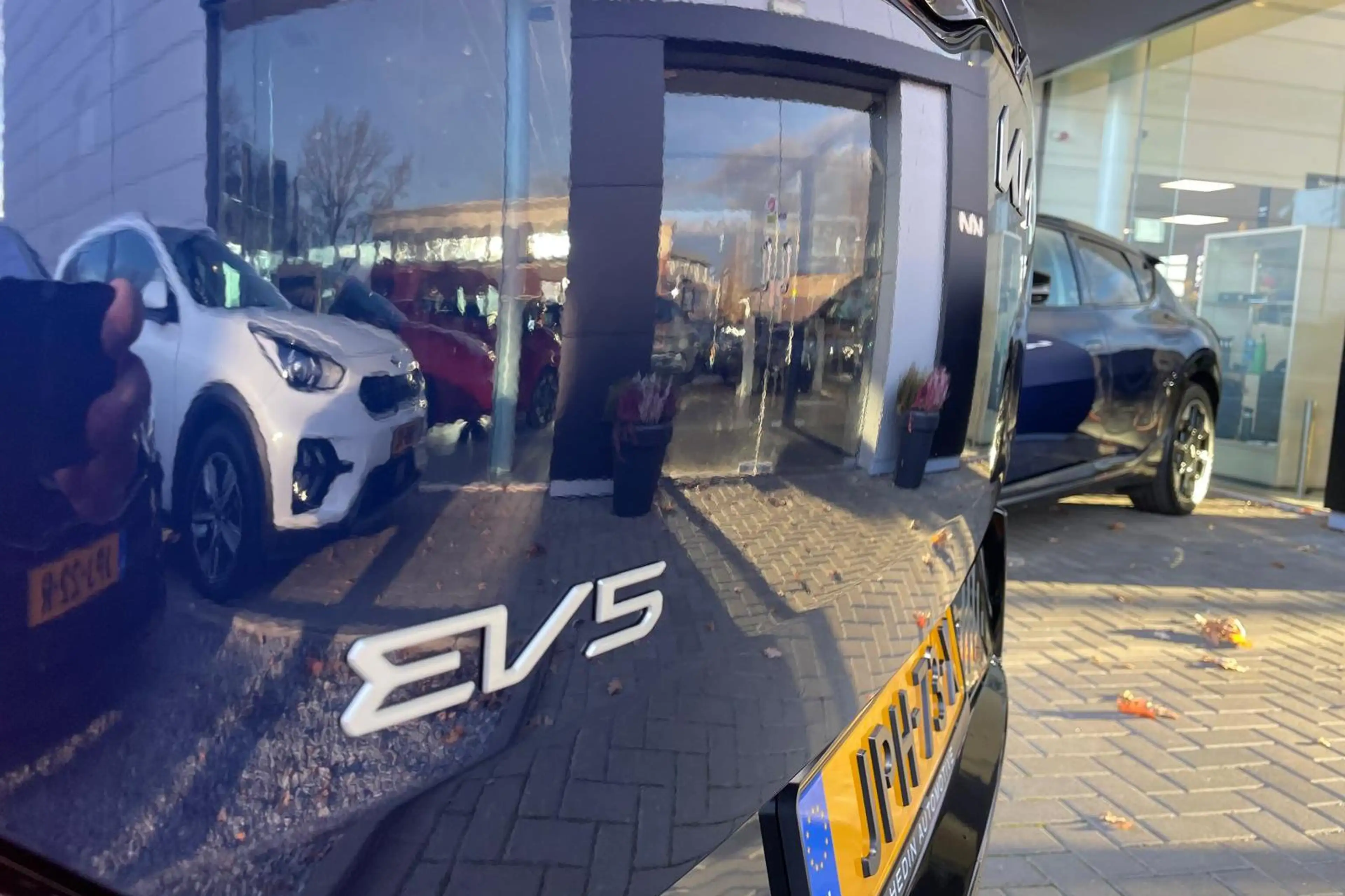 Kia EV5 GT-PlusLine 81.4 kWh | alleen beschikbaar voor pro — photo 9