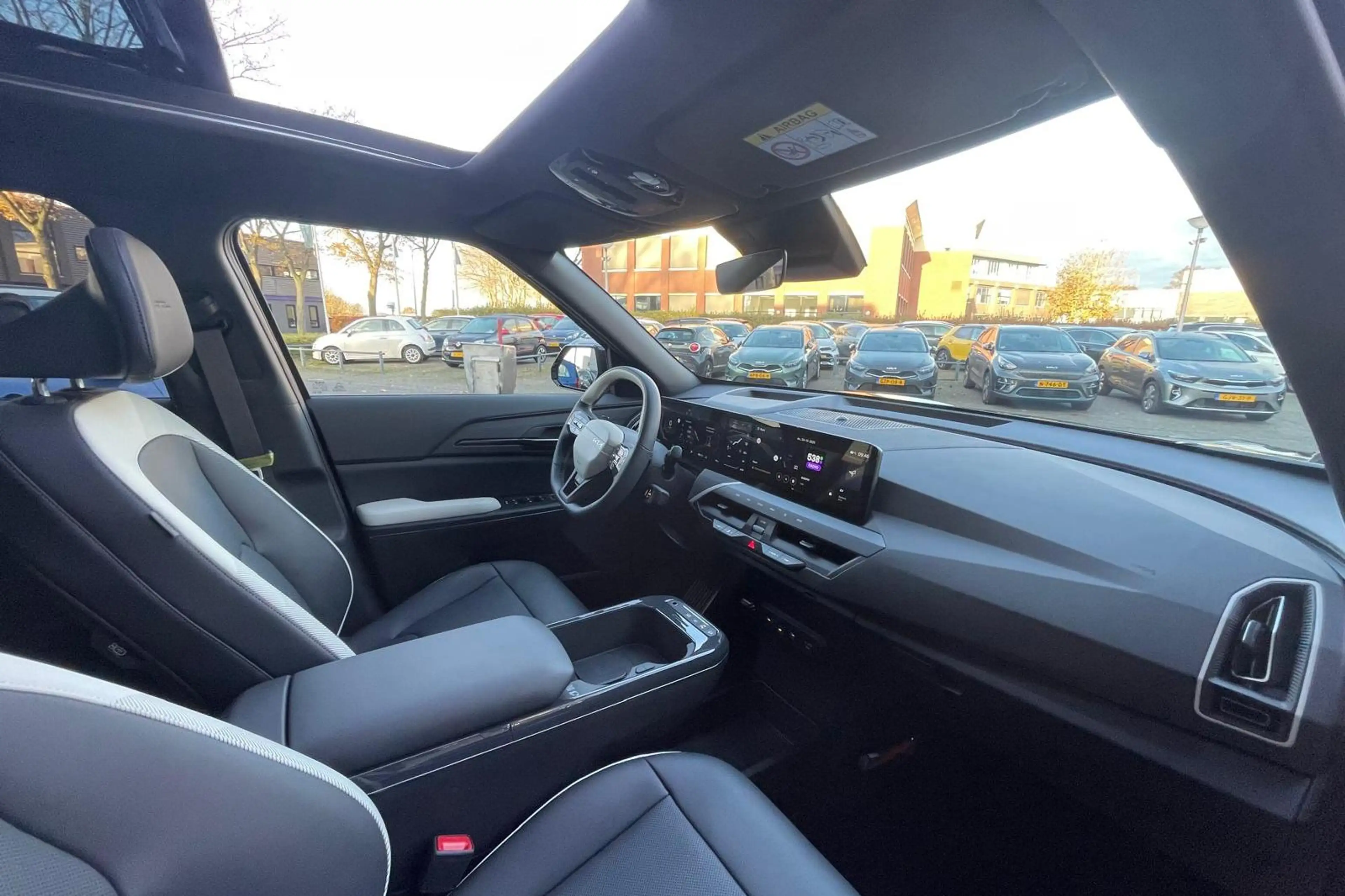 Kia EV5 GT-PlusLine 81.4 kWh | alleen beschikbaar voor pro — photo 15
