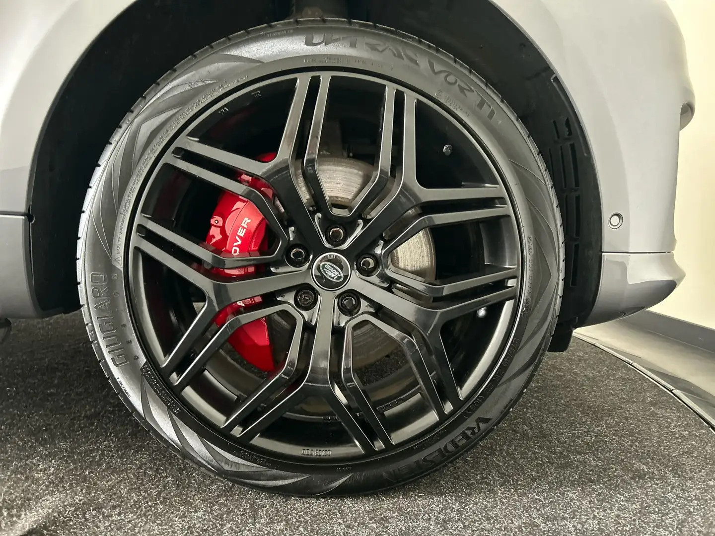 Land Rover Range Rover Sport P400e HSE Dynamic Stealth | Glazen panoramadak | A Grijs - 2