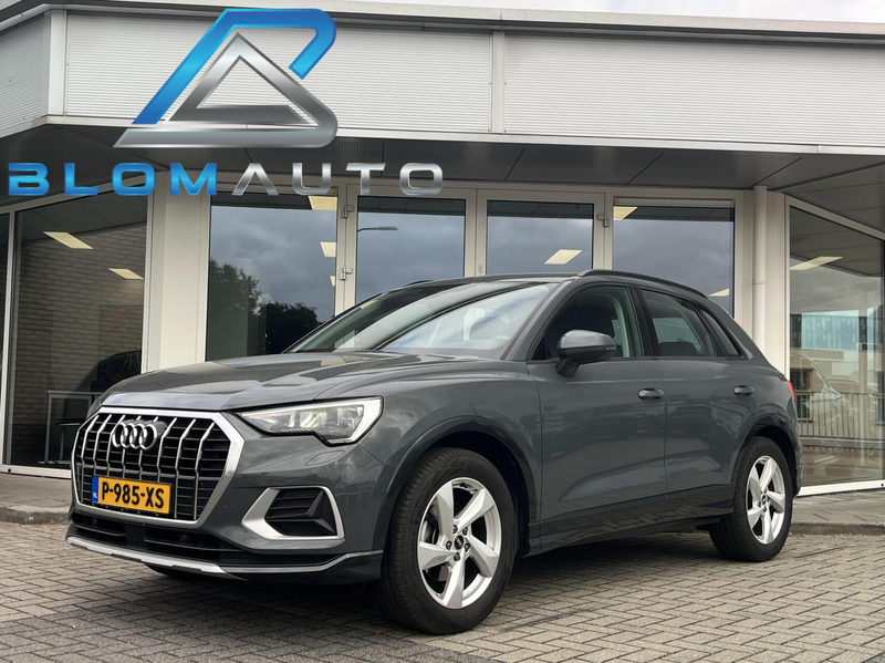 Audi Q3 35 TFSI S edition LED+CARPLAY+EL TREKHAAK+STOELVER