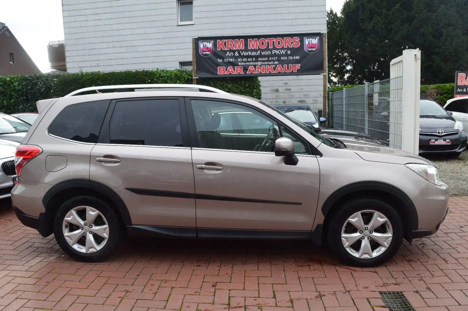 Subaru Forester TÜV NEU,PANORAMADACH,XENON,KAMERA,AHK. Braun - 1