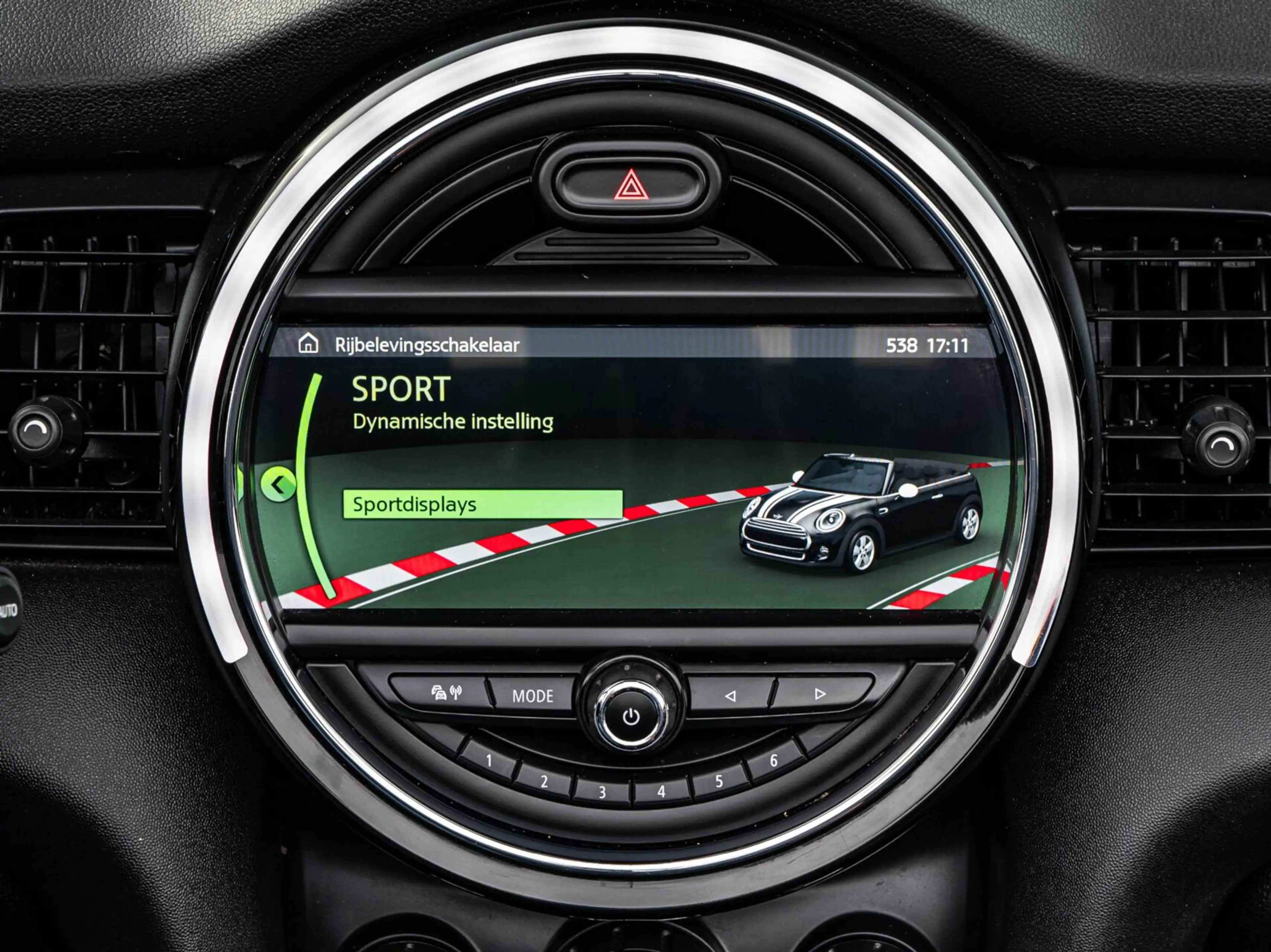 MINI Cooper Cabrio 1.5 Sidewalk Edition | LED | Harman/Kardon | Leder — photo 37