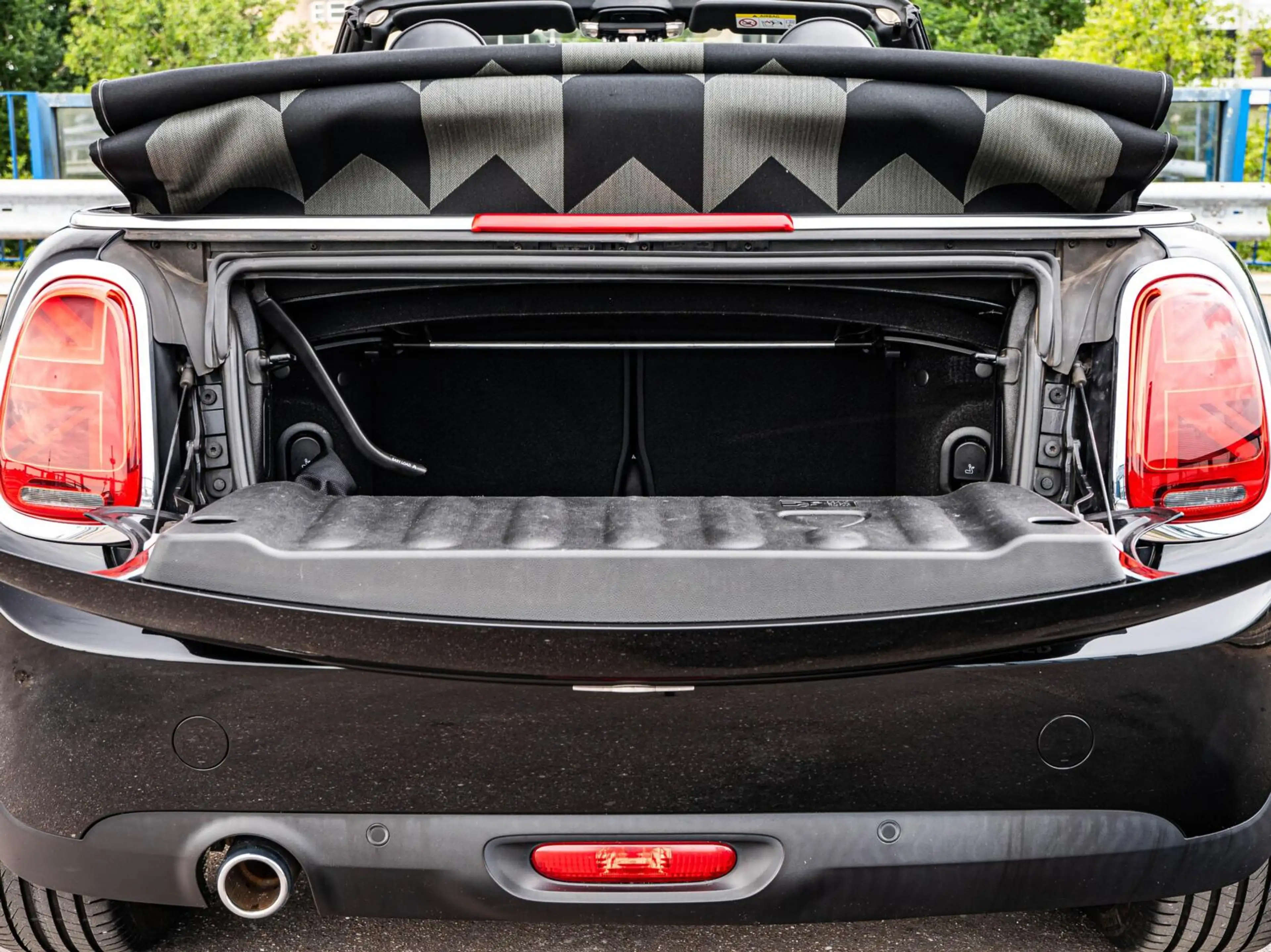 MINI Cooper Cabrio 1.5 Sidewalk Edition | LED | Harman/Kardon | Leder — photo 46