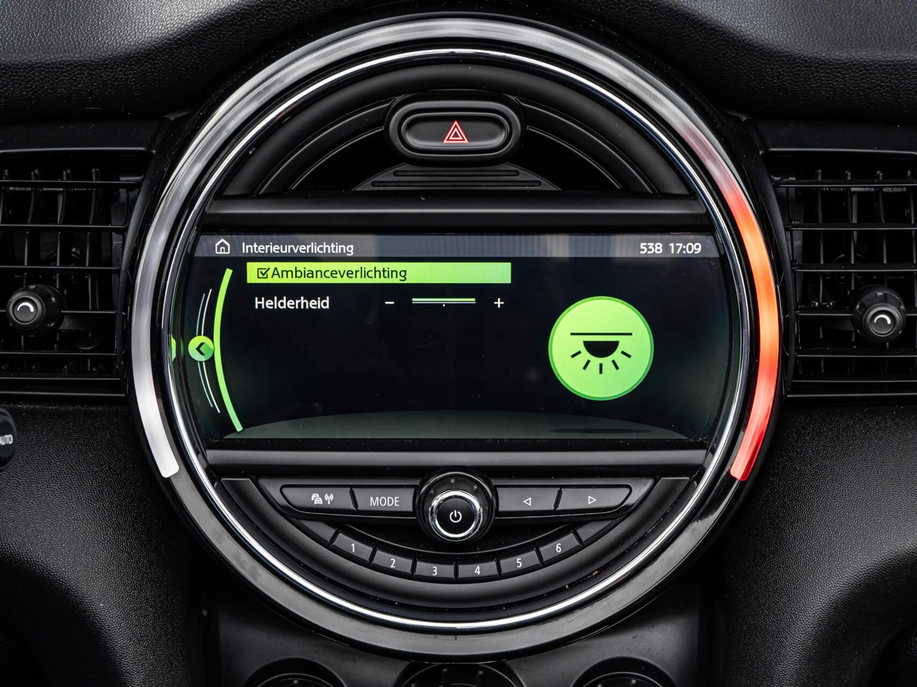 MINI Cooper Cabrio 1.5 Sidewalk Edition | LED | Harman/Kardon | Leder — photo 32