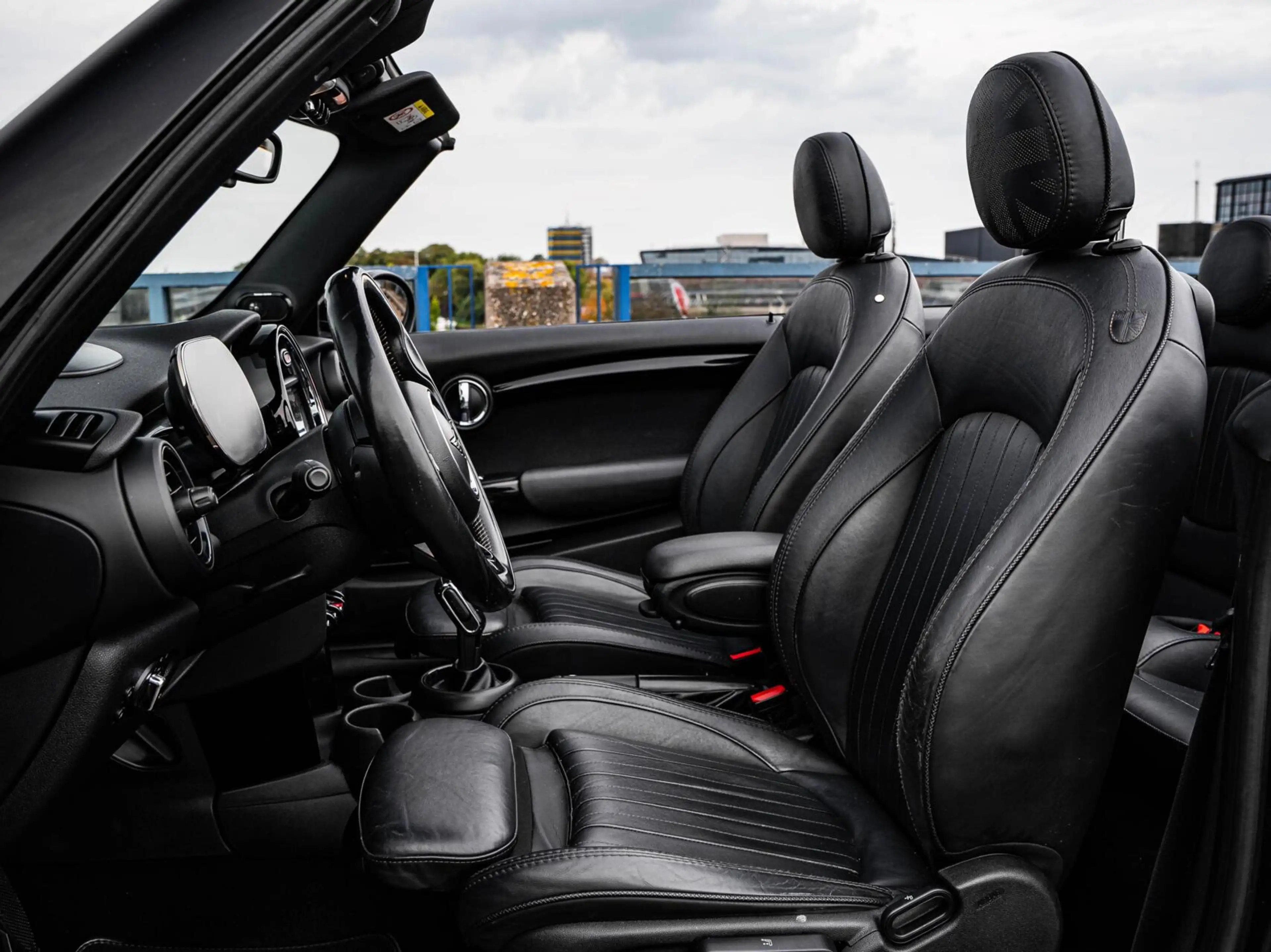 MINI Cooper Cabrio 1.5 Sidewalk Edition | LED | Harman/Kardon | Leder — photo 16