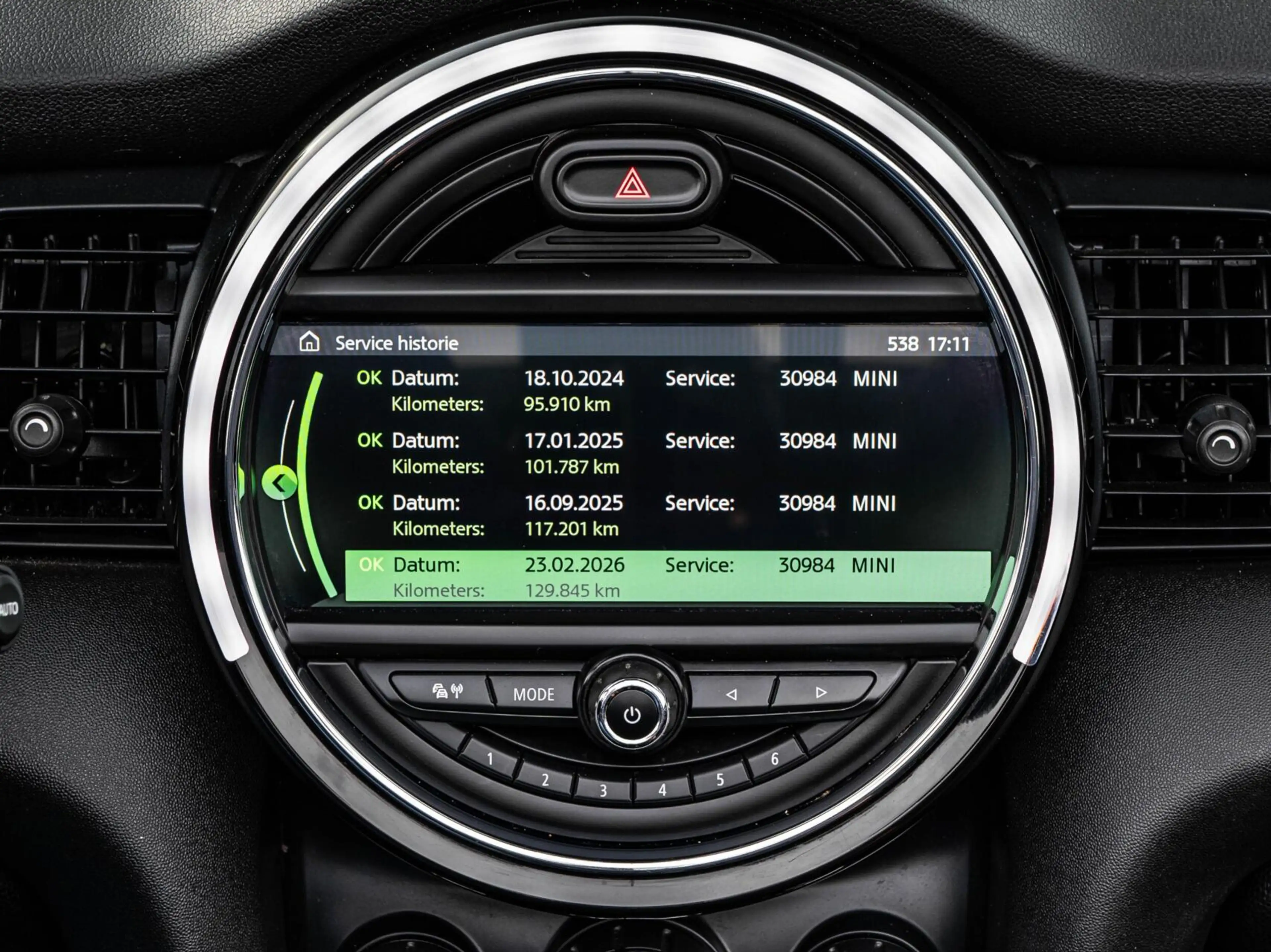 MINI Cooper Cabrio 1.5 Sidewalk Edition | LED | Harman/Kardon | Leder — photo 36