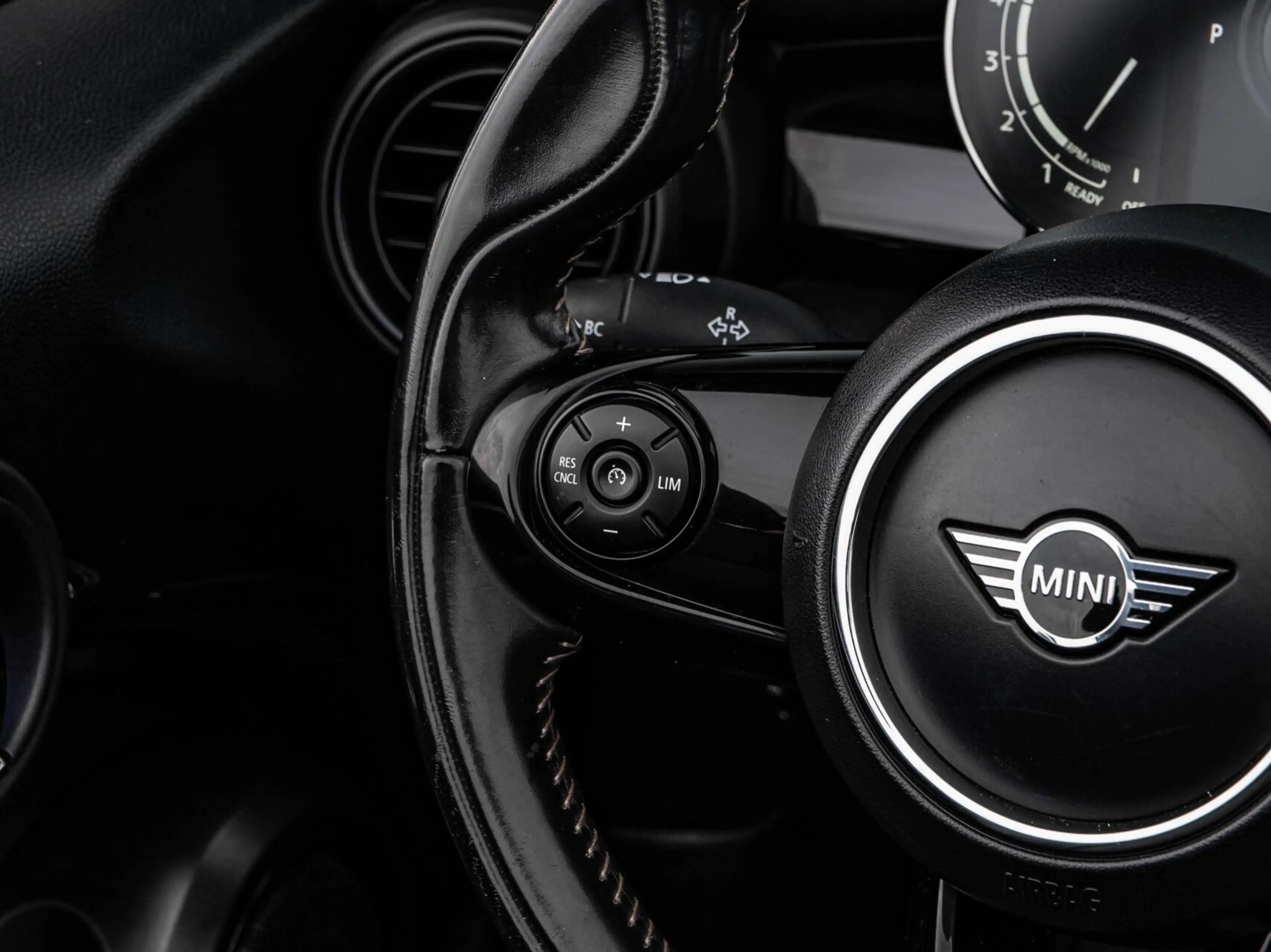 MINI Cooper Cabrio 1.5 Sidewalk Edition | LED | Harman/Kardon | Leder — photo 23