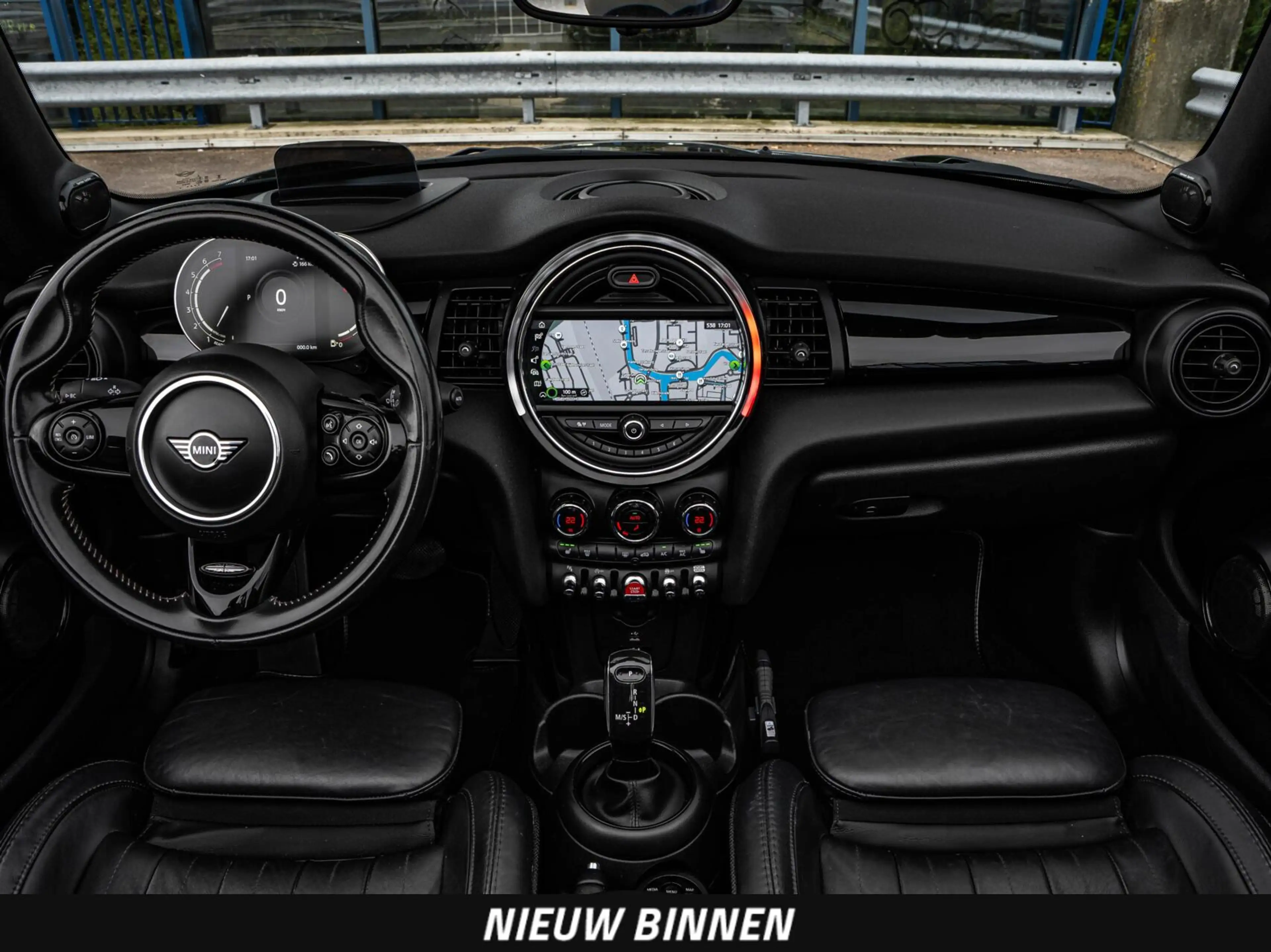 MINI Cooper Cabrio 1.5 Sidewalk Edition | LED | Harman/Kardon | Leder — photo 2