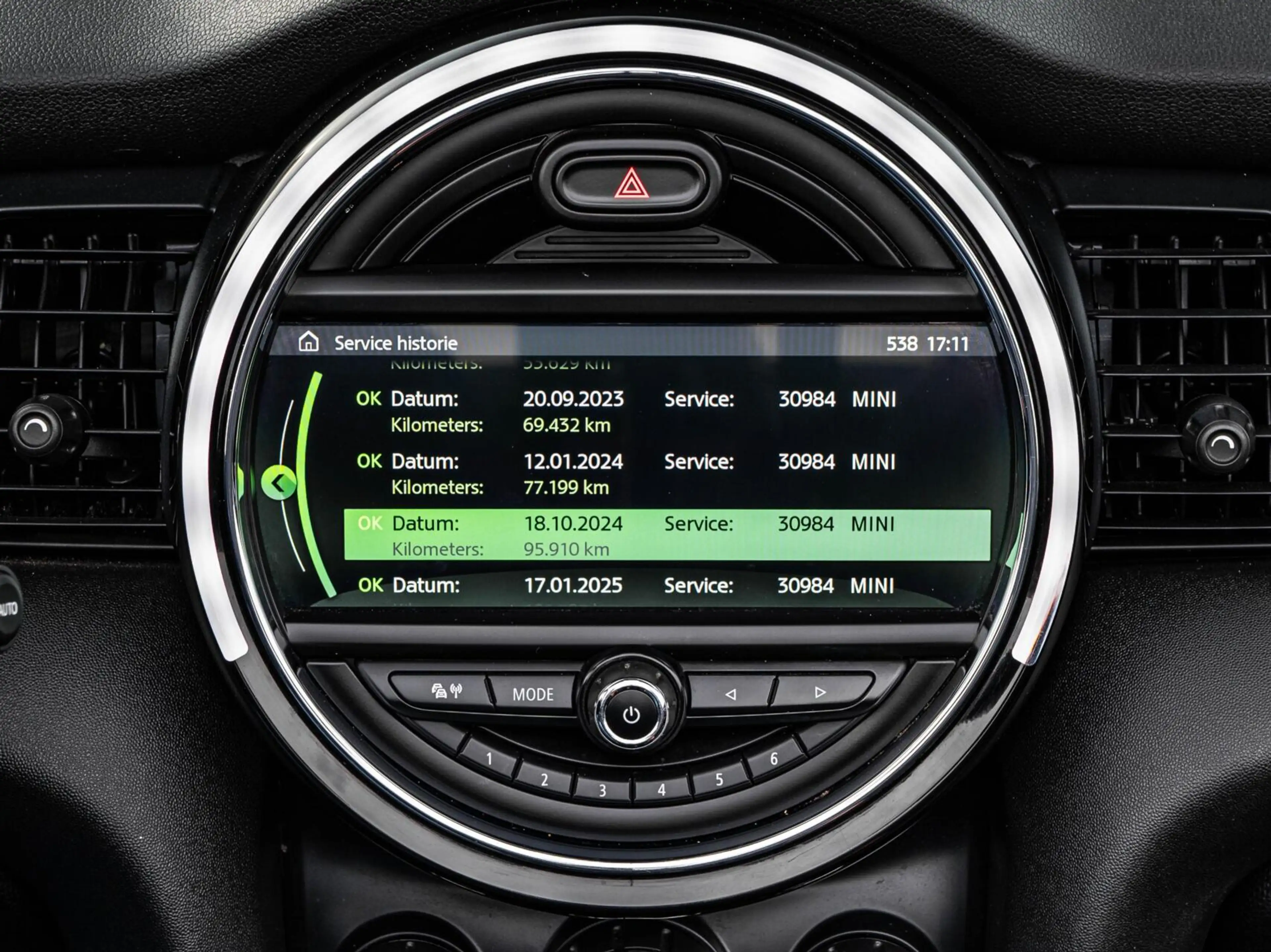 MINI Cooper Cabrio 1.5 Sidewalk Edition | LED | Harman/Kardon | Leder — photo 35