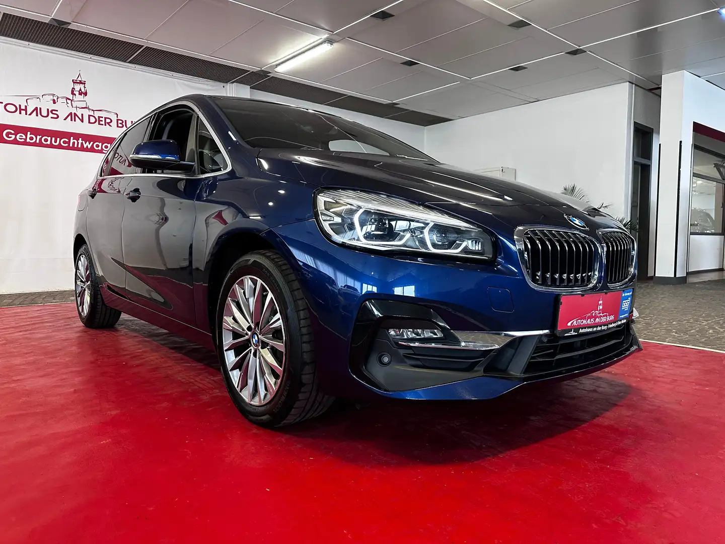BMW 220 d Luxury Line *1. Hd + Shgpft + Sport + DAB* Bleu - 1