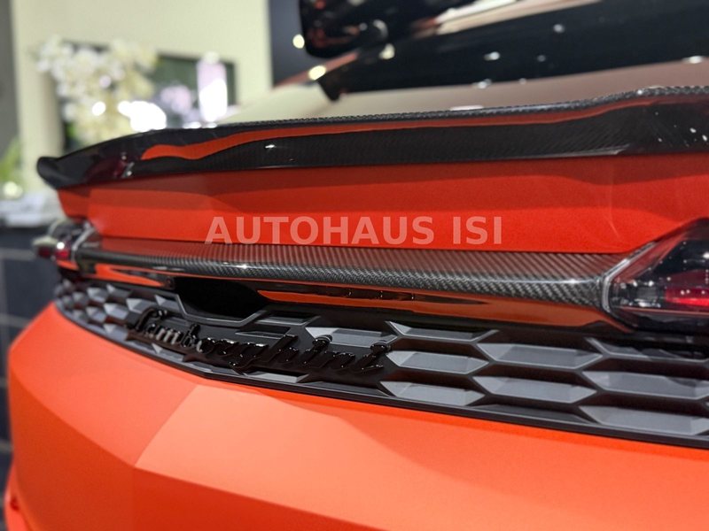 Lamborghini Urus SE NOVITEC ESTESO WIDEBODY, CARBON,MATT — photo 14