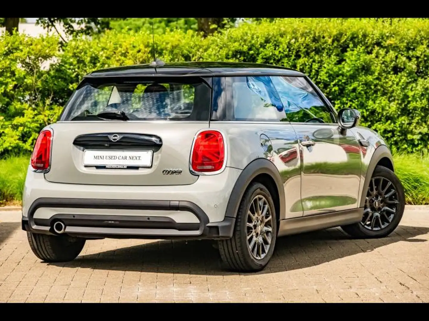 MINI Cooper 3-Door Zilver - 2