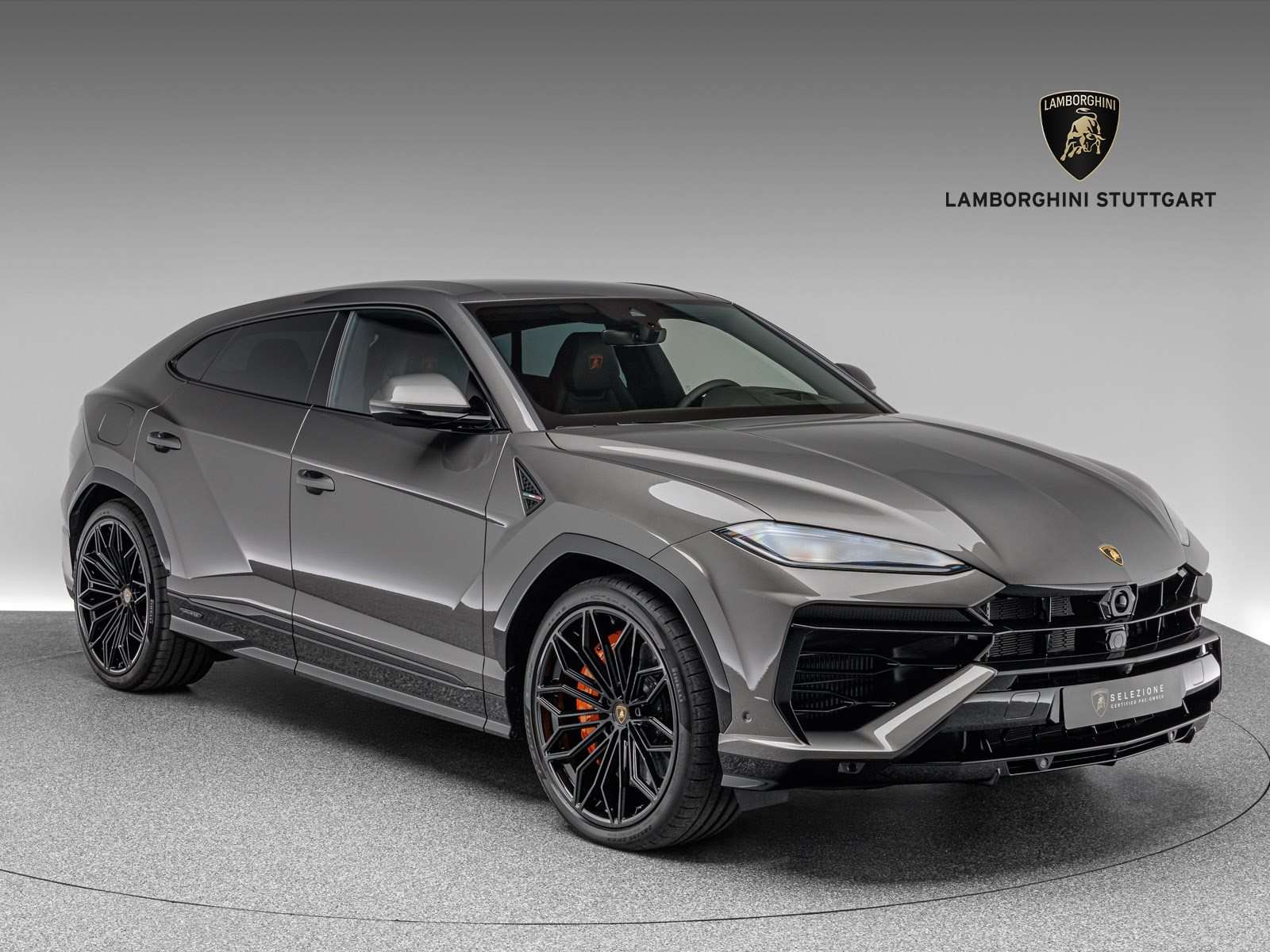 Second hand Lamborghini Urus 4.0