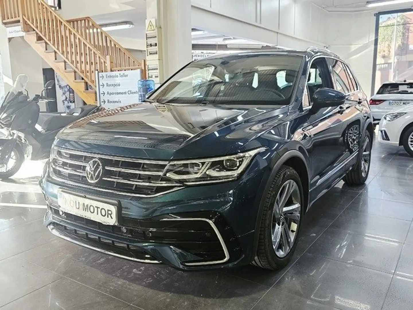 Volkswagen Tiguan 1.5 TSI R-Line DSG 110kW Azul - 1