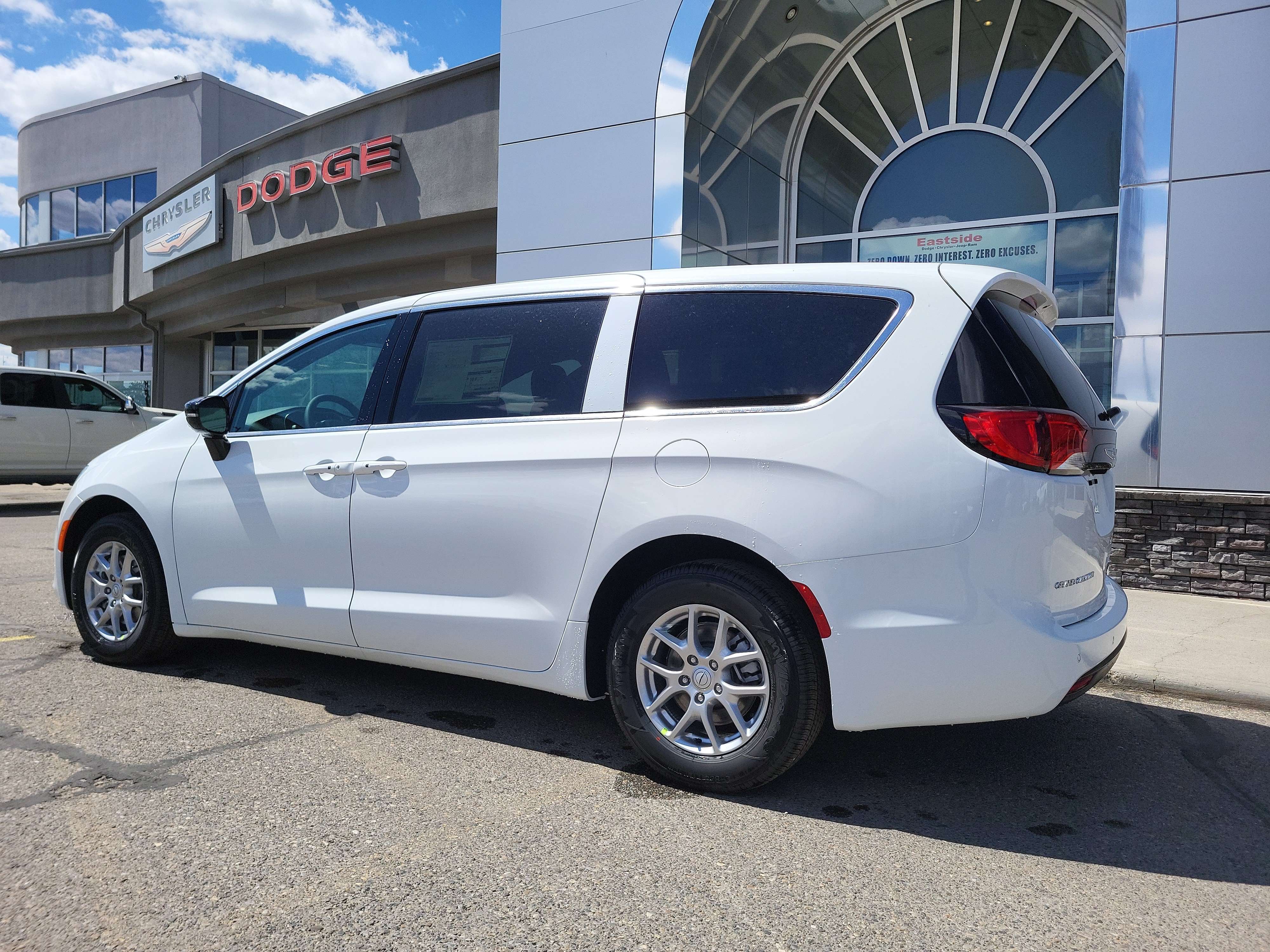 2026 Chrysler Grand Caravan