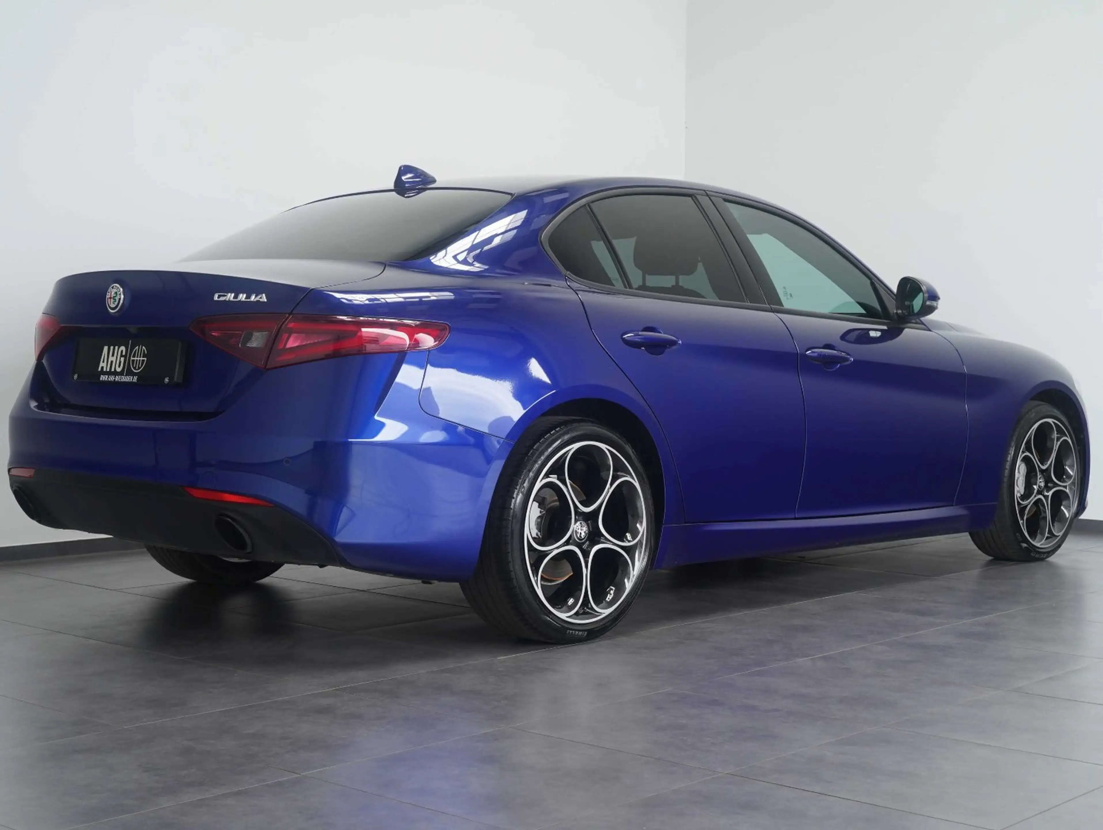 Alfa Romeo Giulia 2.0 Turbo 16V Sprint — photo 4