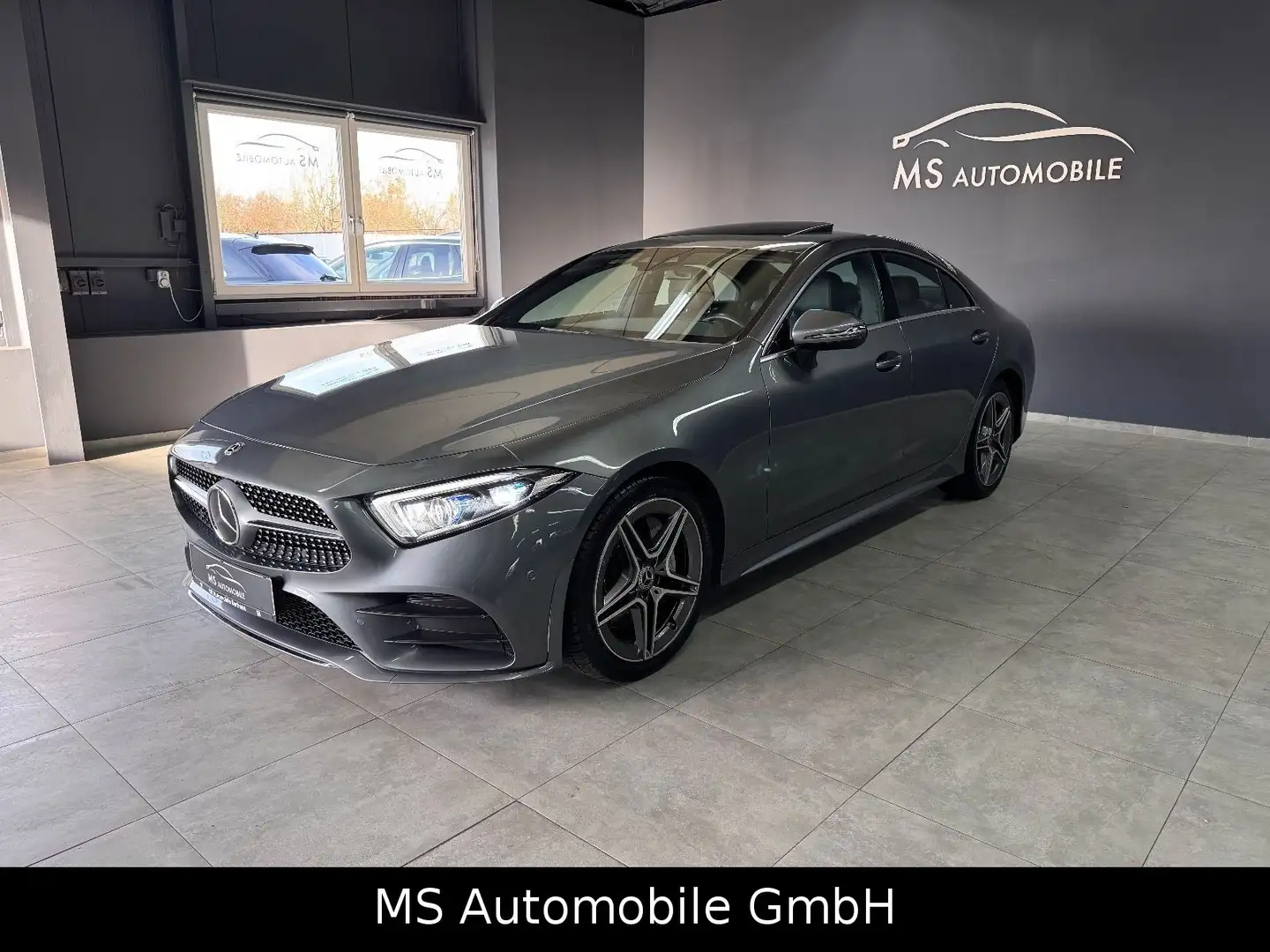 Mercedes-Benz CLS 350 d 4Matic AMG Line Burmester Memory Grau - 2