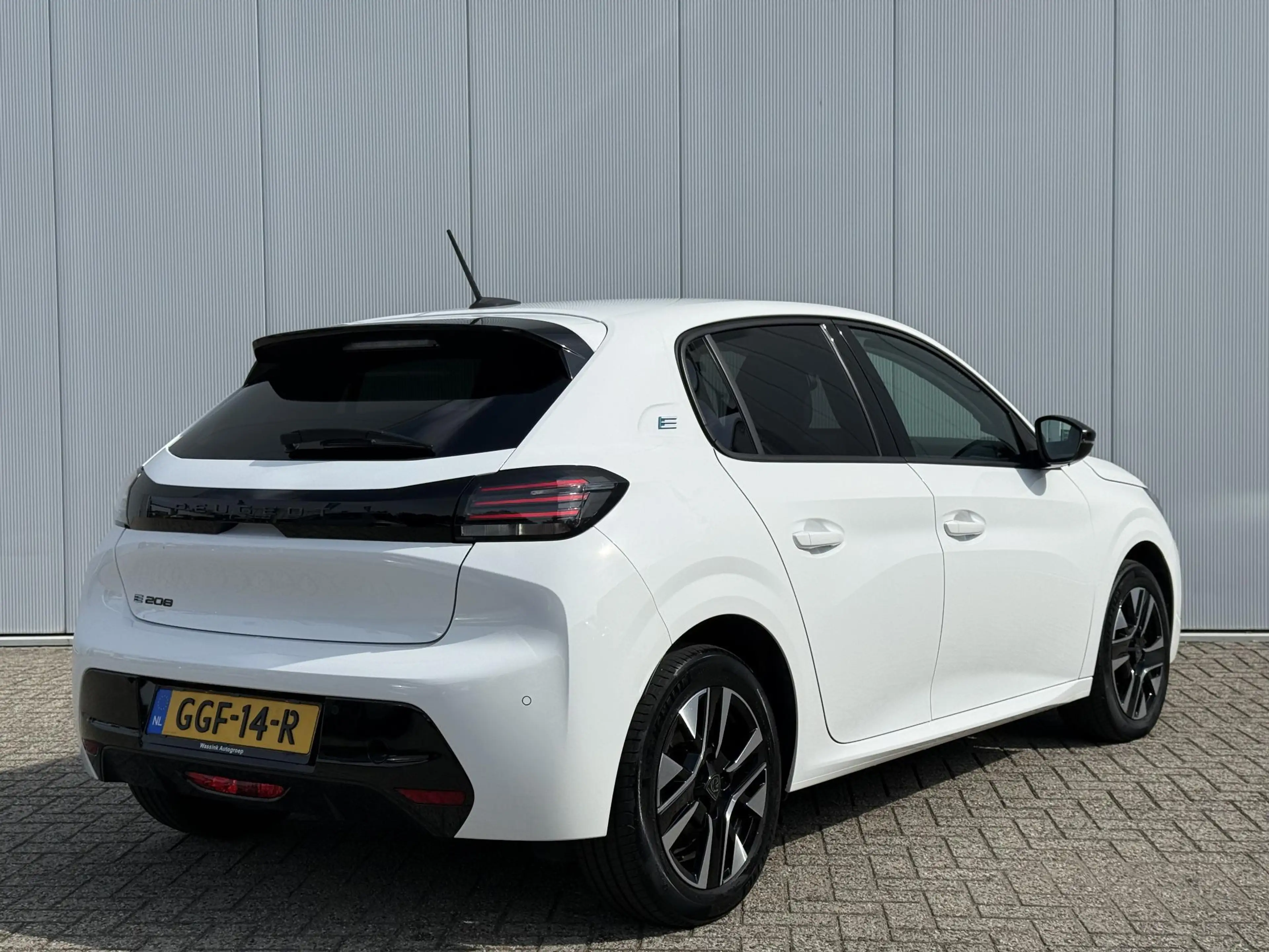 Peugeot e-208 EV E-Style Limited 50 kWh | Half leder | Cruise co — photo 6
