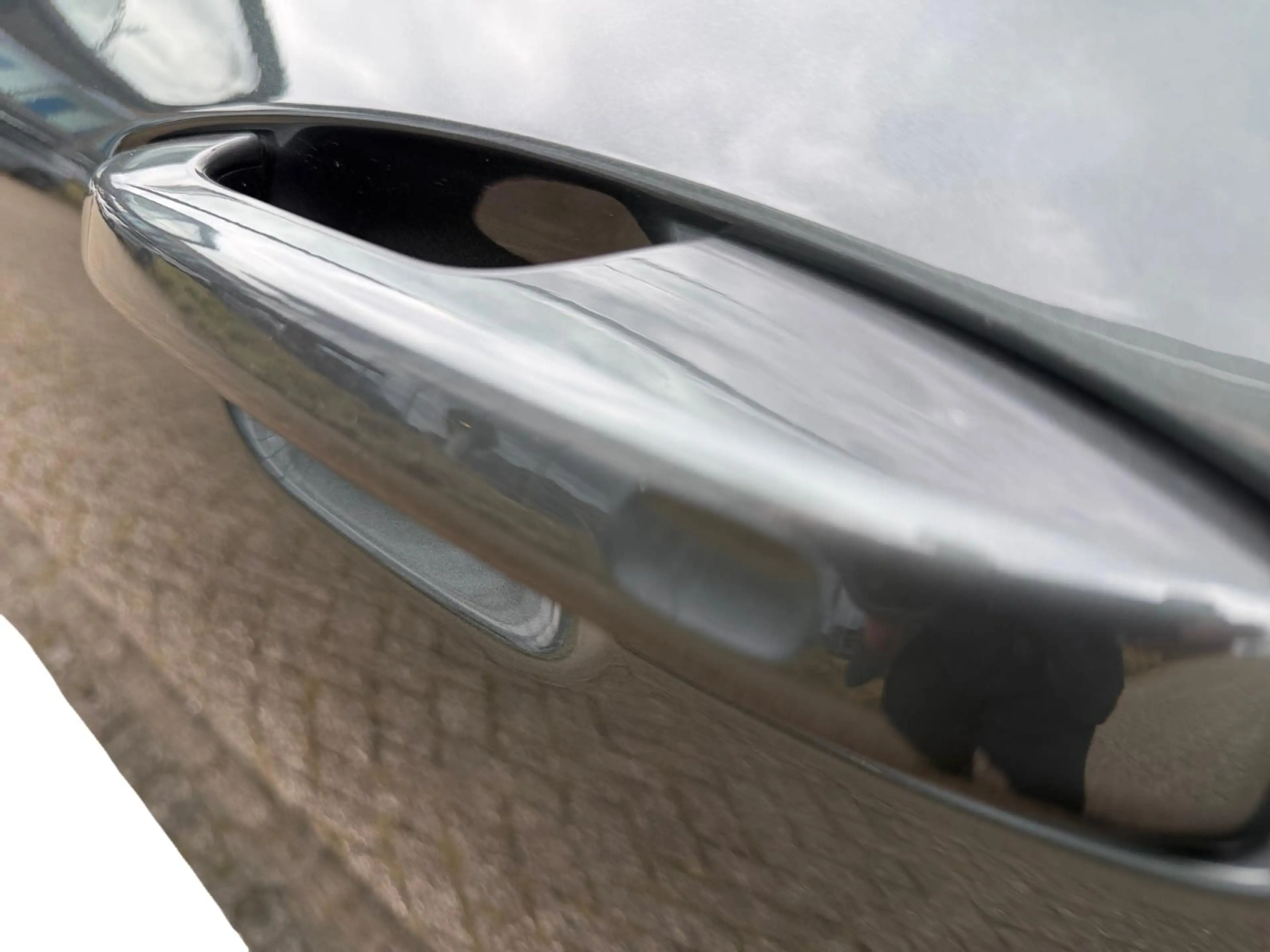Volvo V60 2.0 T6 Plug-in hybrid AWD Plus Dark l Schuif/kante — photo 10