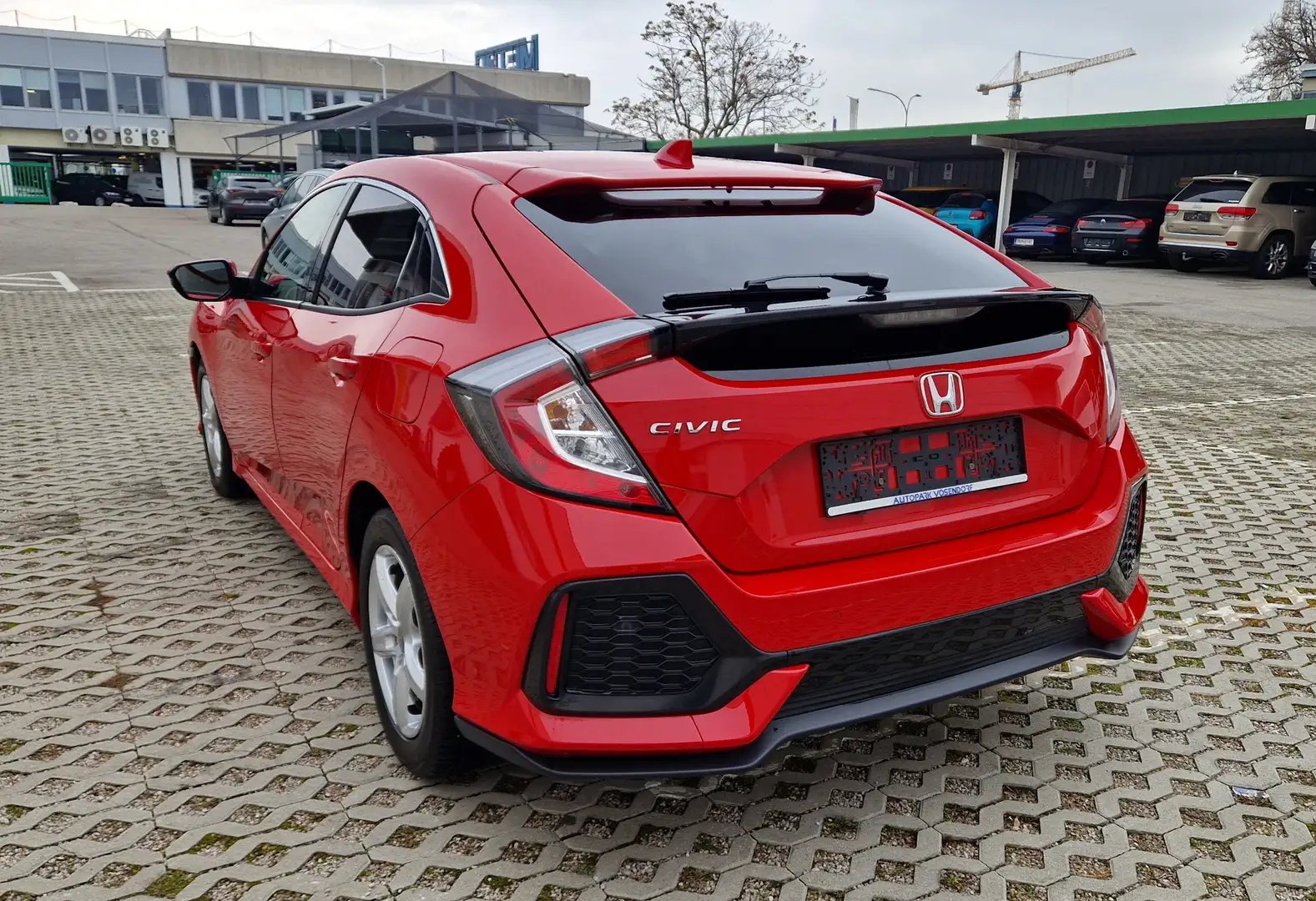 Honda Civic 1.0 VTEC Turbo Exekutive Rot - 2