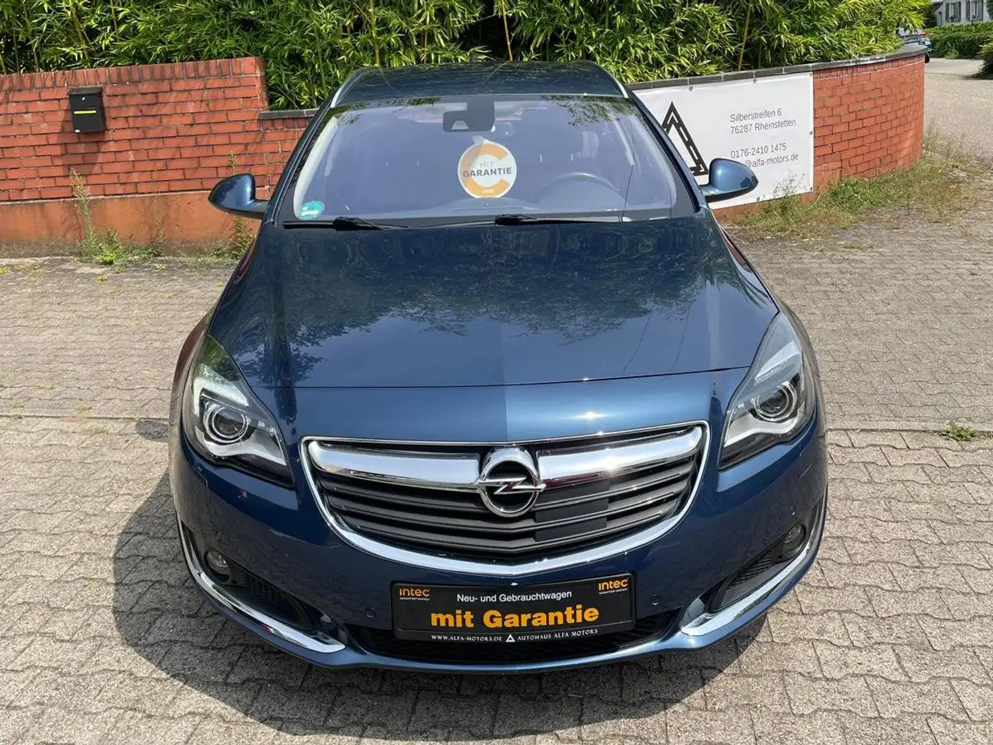 Opel Insignia Business Innovation // Sport Tourer // Bleu - 2