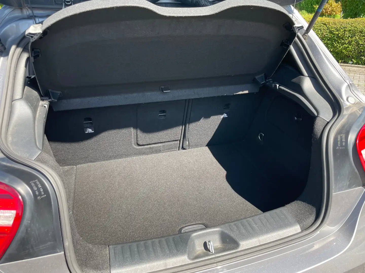 Mercedes-Benz A 200 A 200 (BlueEFFICIENCY) Style Gri - 2