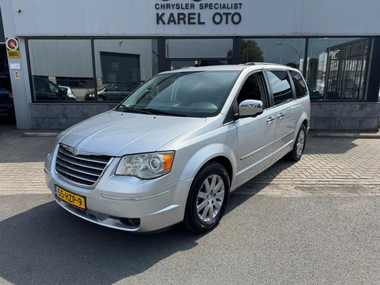 Chrysler Grand Voyager 3.8 V6 Limited Business Edition Grijs - 1