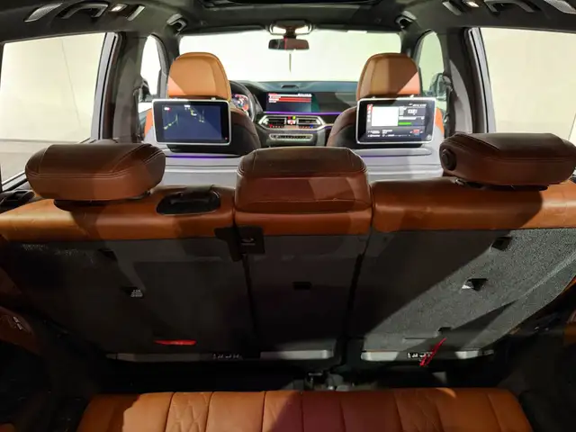 BMW X7 xDrive30d Aut. l M PAKET l 7 SITZER l SKY LOUNGE Ansicht 45
