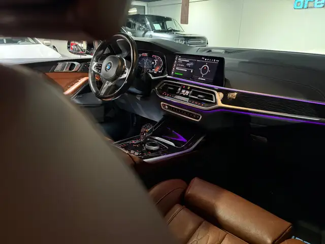 BMW X7 xDrive30d Aut. l M PAKET l 7 SITZER l SKY LOUNGE Ansicht 49