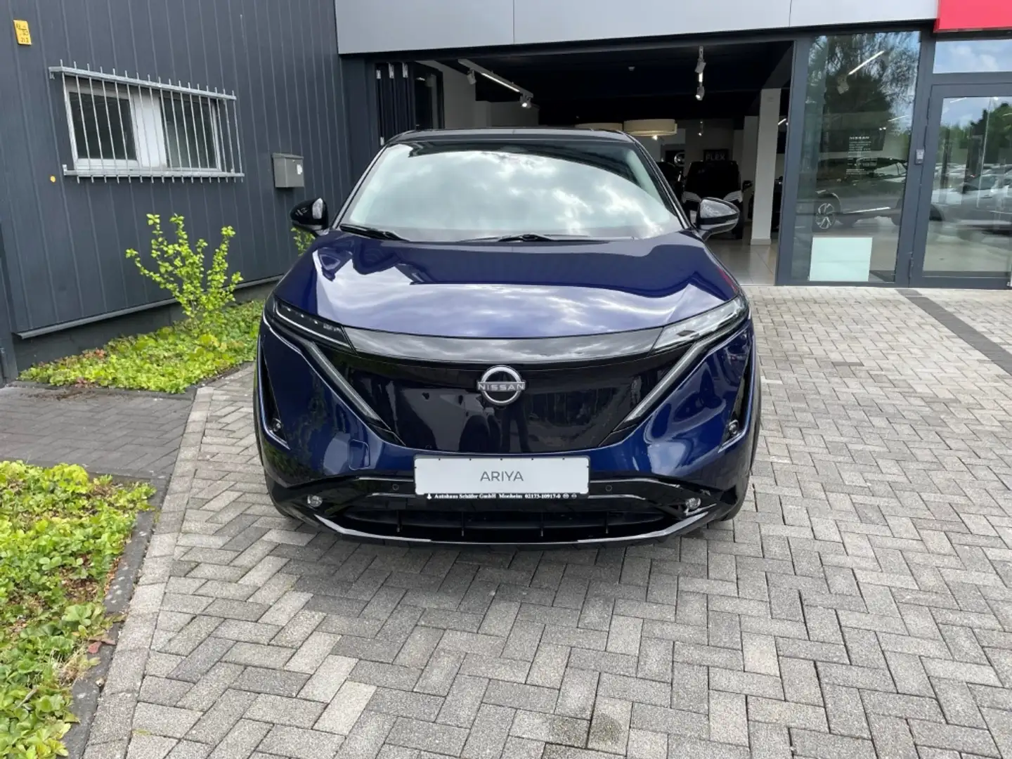 Nissan Ariya EVOLVE e-4ORCE 87kWh 306PS HUD El. Panodach Navi L Bleu - 2