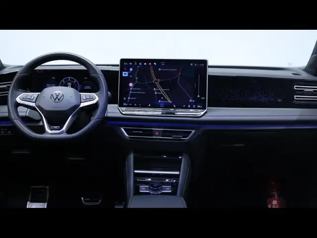Volkswagen Tiguan view 13