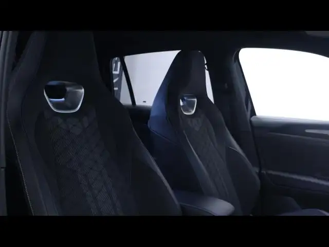 Volkswagen Tiguan view 11
