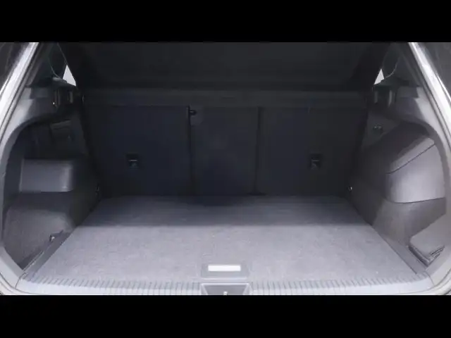 Volkswagen Tiguan view 6