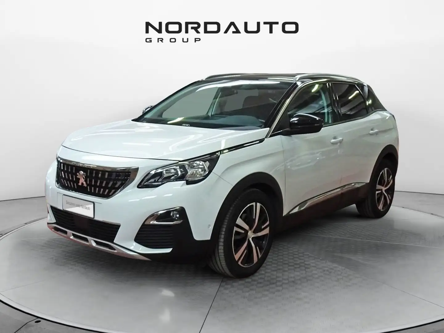 Peugeot 3008 2ª serie PureTech Turbo 130 S&S Access Weiß - 1