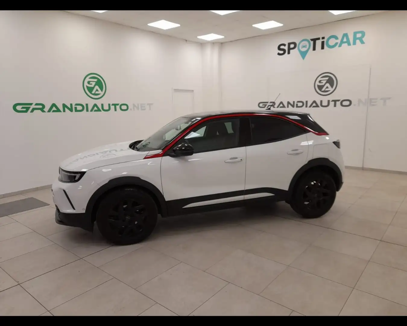 Opel Mokka II 2020 1.2 t GS Line s&s 100cv Blanc - 2