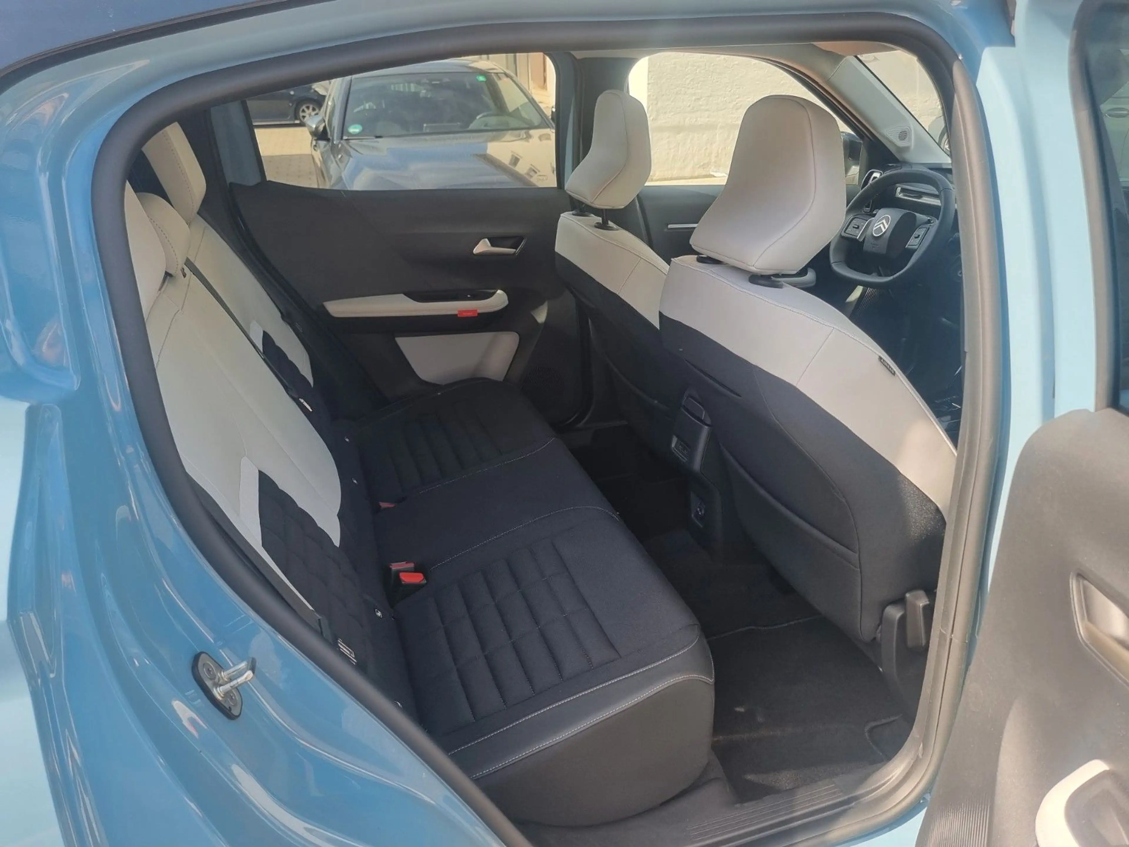Citroen C3 Aircross Hybrid 145 MAX — photo 13