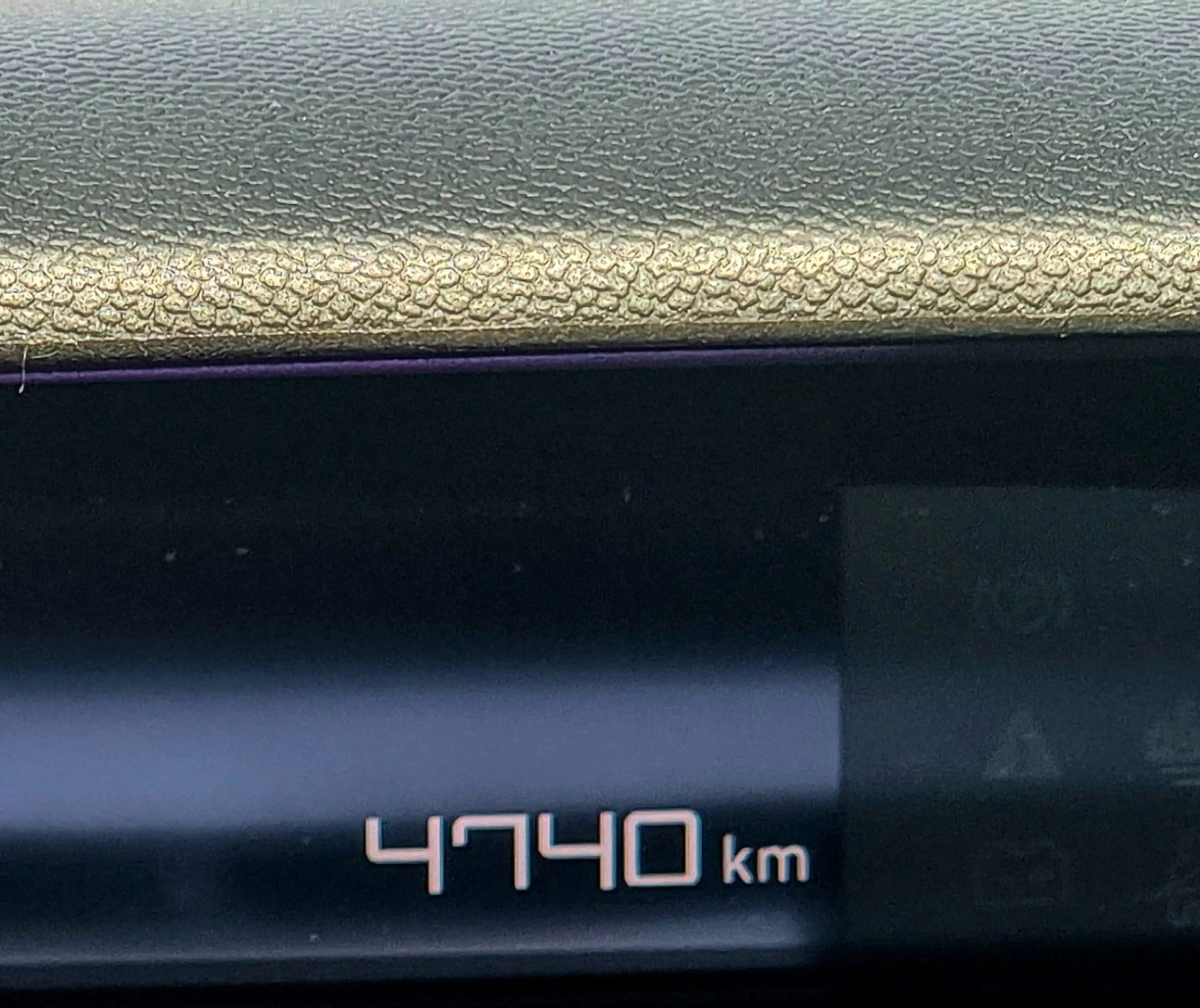 Citroen C3 Aircross Hybrid 145 MAX — photo 9