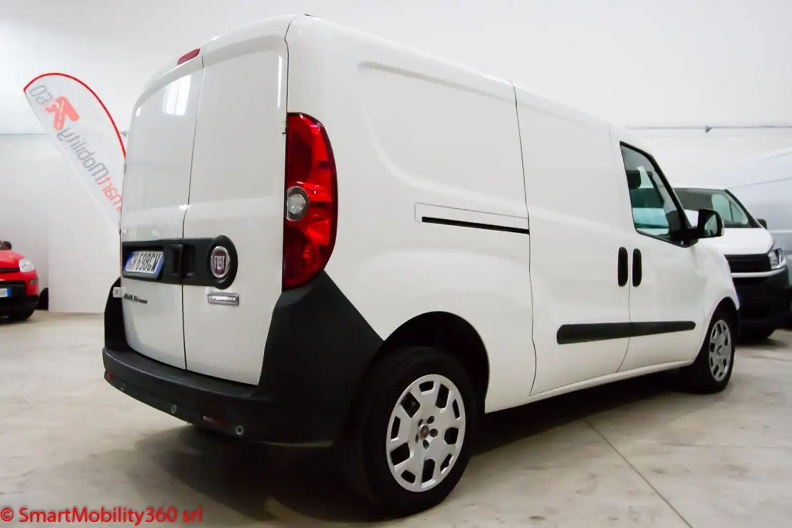 Fiat Doblo Cargo Maxi LH1 Lounge 1.6 Mjet 105cv E6D 3 posti Bianco - 2