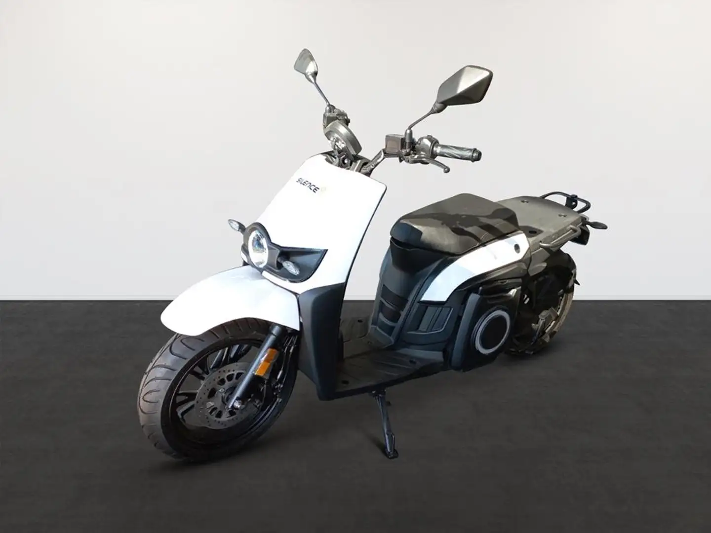 Silence S02 LS6 STANDARD L1e - 5,6 kWh   1 pl. Blanco Blanco - 2