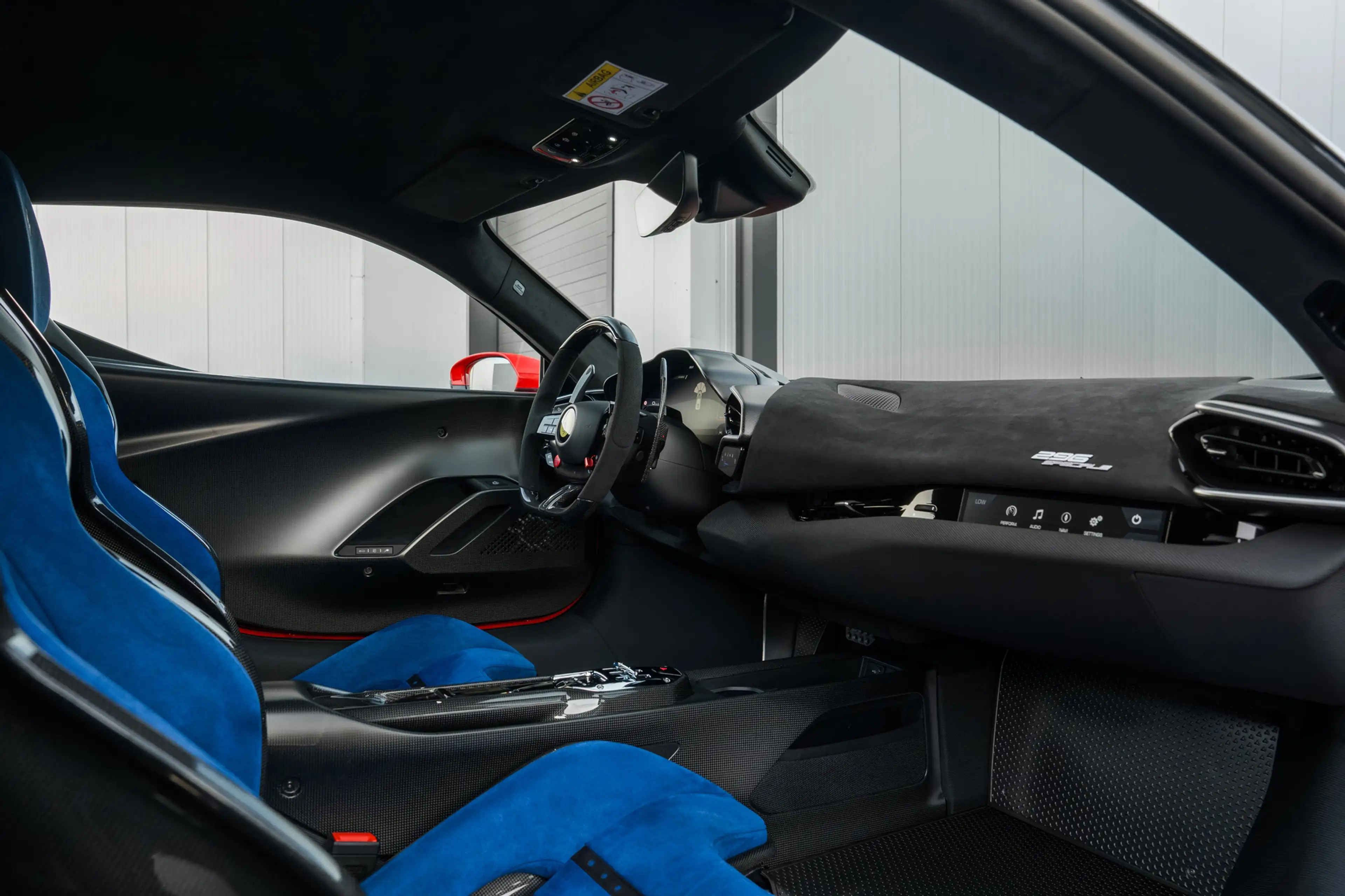 Ferrari 296 Speciale - Rosso Scuderia - Full Carbon - Lift - H — photo 5